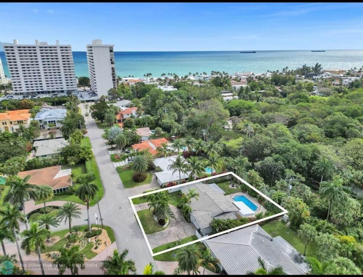 View details of listing 3036 NE 19TH Street, Fort Lauderdale, FL 33305 Fort Lauderdale with MLS#