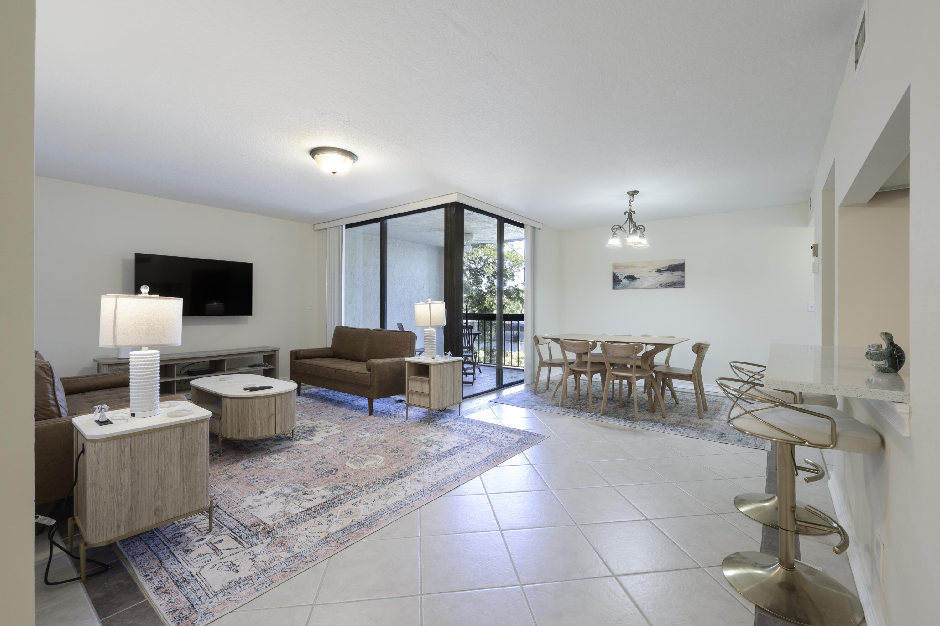 Listing  825 EGRET Circle 209, Delray Beach, FL 33444, Delray Beach, FL 33444