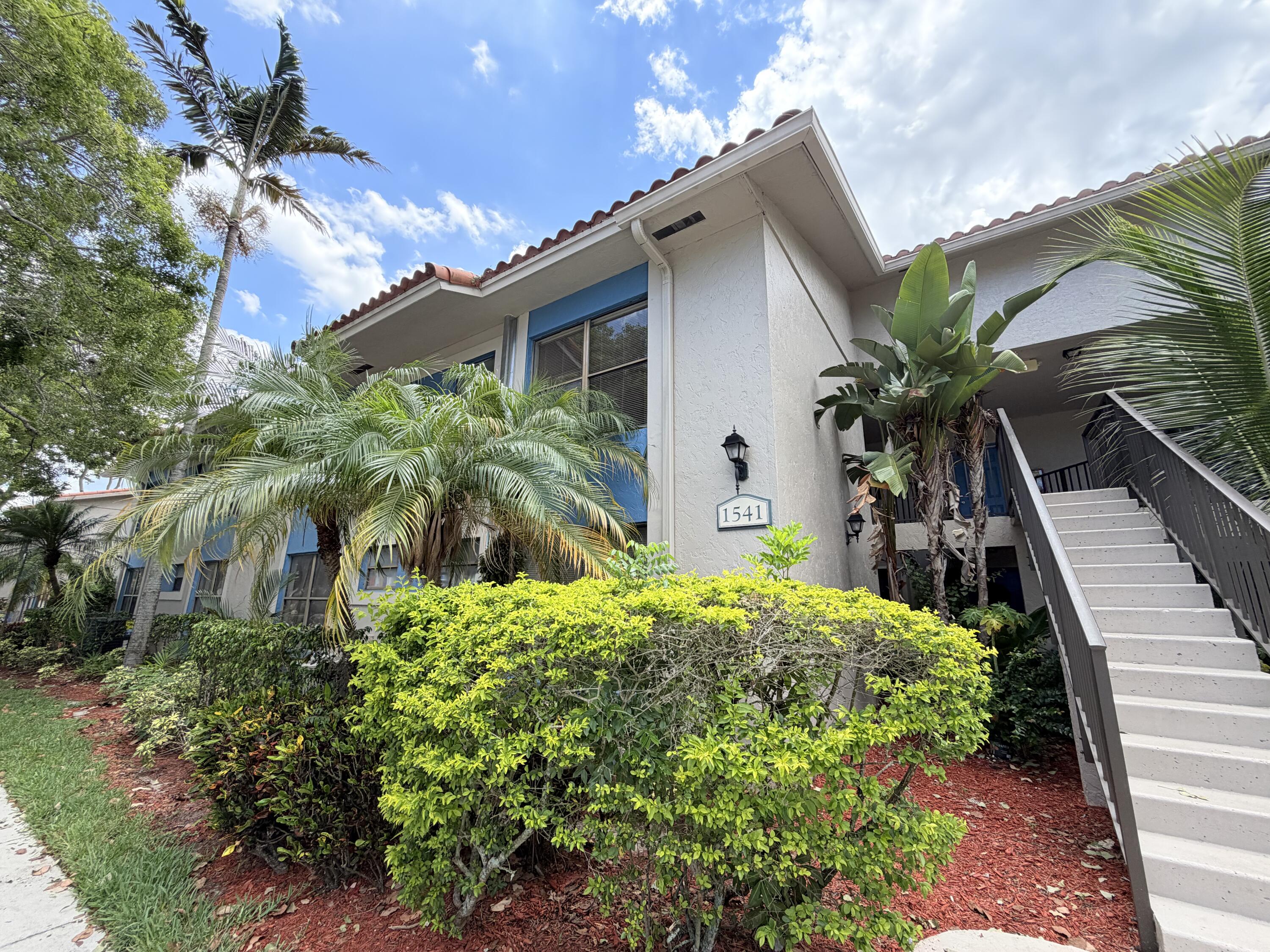 Listing  1541 WINDORAH Way E, West Palm Beach, FL 33411, West Palm Beach, FL 33411