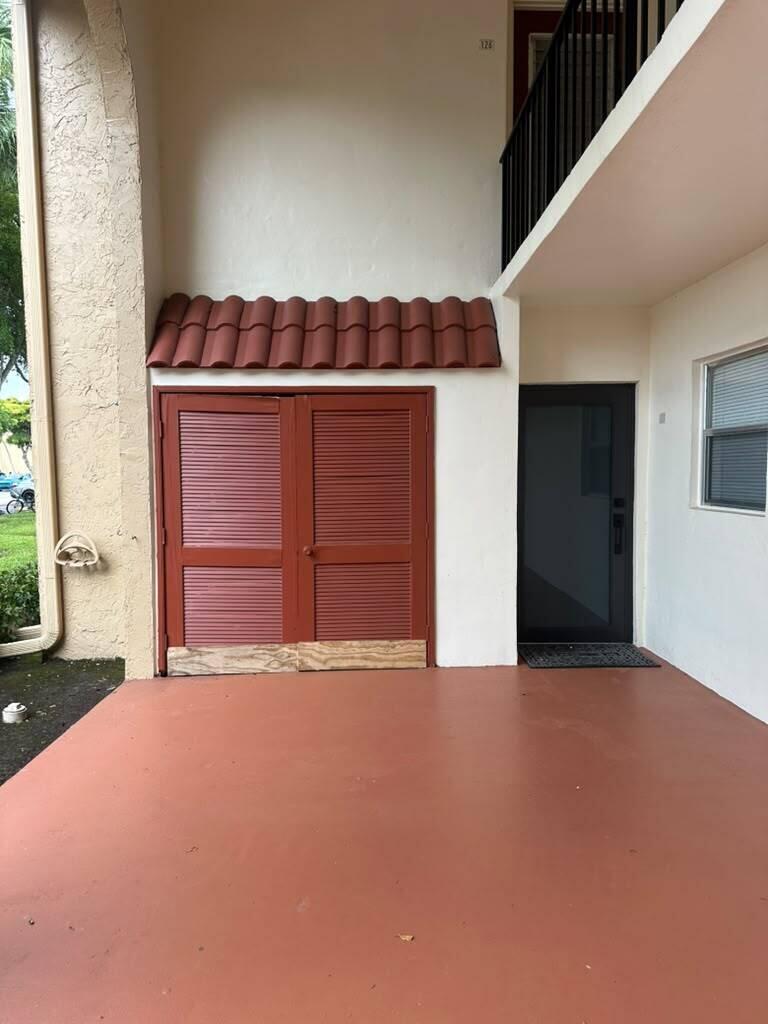 Listing  120 Lake Frances Drive, West Palm Beach, FL 33411, West Palm Beach, FL 33411