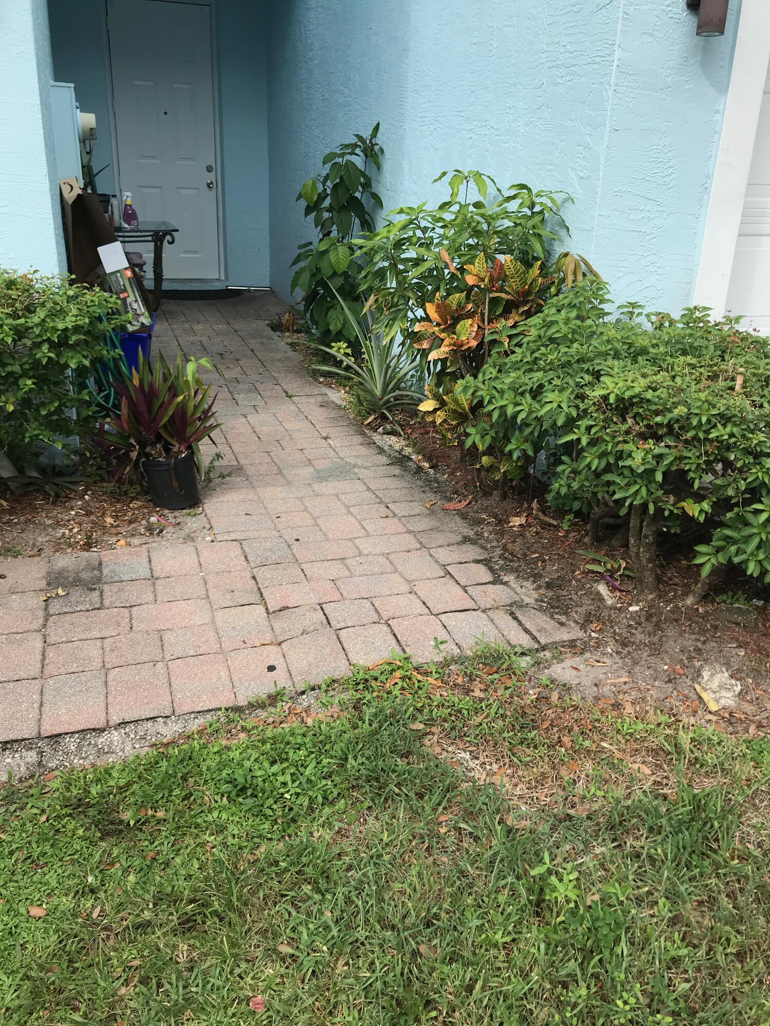 Listing  5166 SE White Oleander 5166, West Palm Beach, FL 33415, West Palm Beach, FL 33415