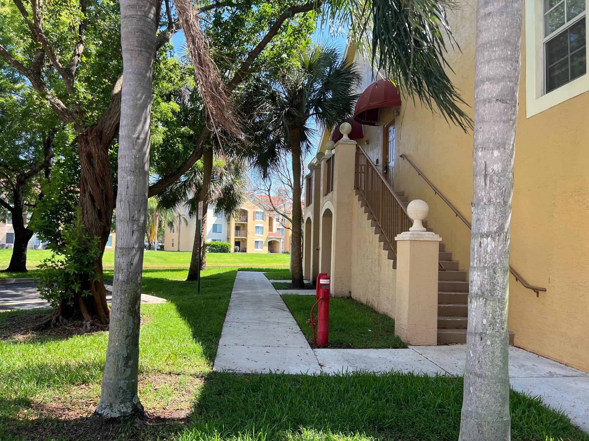 Listing  4220 SAN MARINO Boulevard 201, West Palm Beach, FL 33409, West Palm Beach, FL 33409