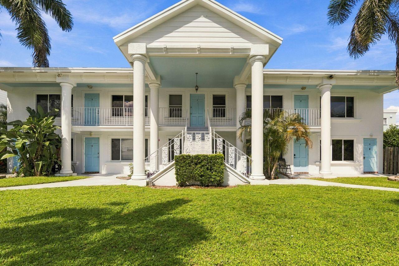 View details of listing 4529 NE 21st Avenue #3, Fort Lauderdale, FL 33308 Fort Lauderdale with MLS#