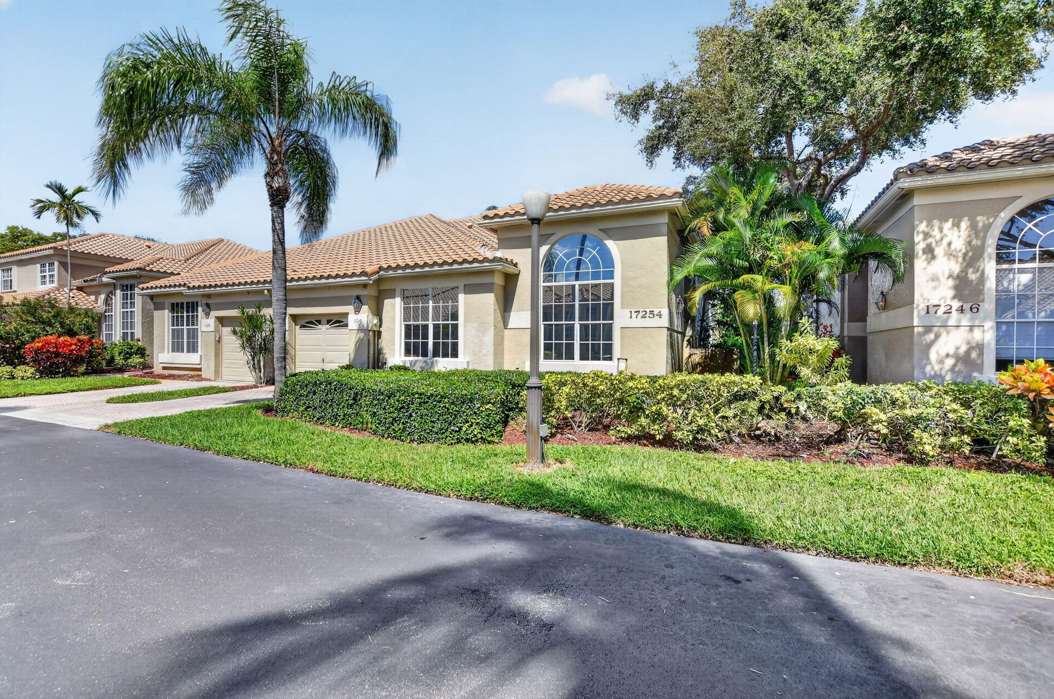 View details of listing 17254 Boca Club Boulevard 106, Boca Raton, FL 33487 Boca Raton with MLS#