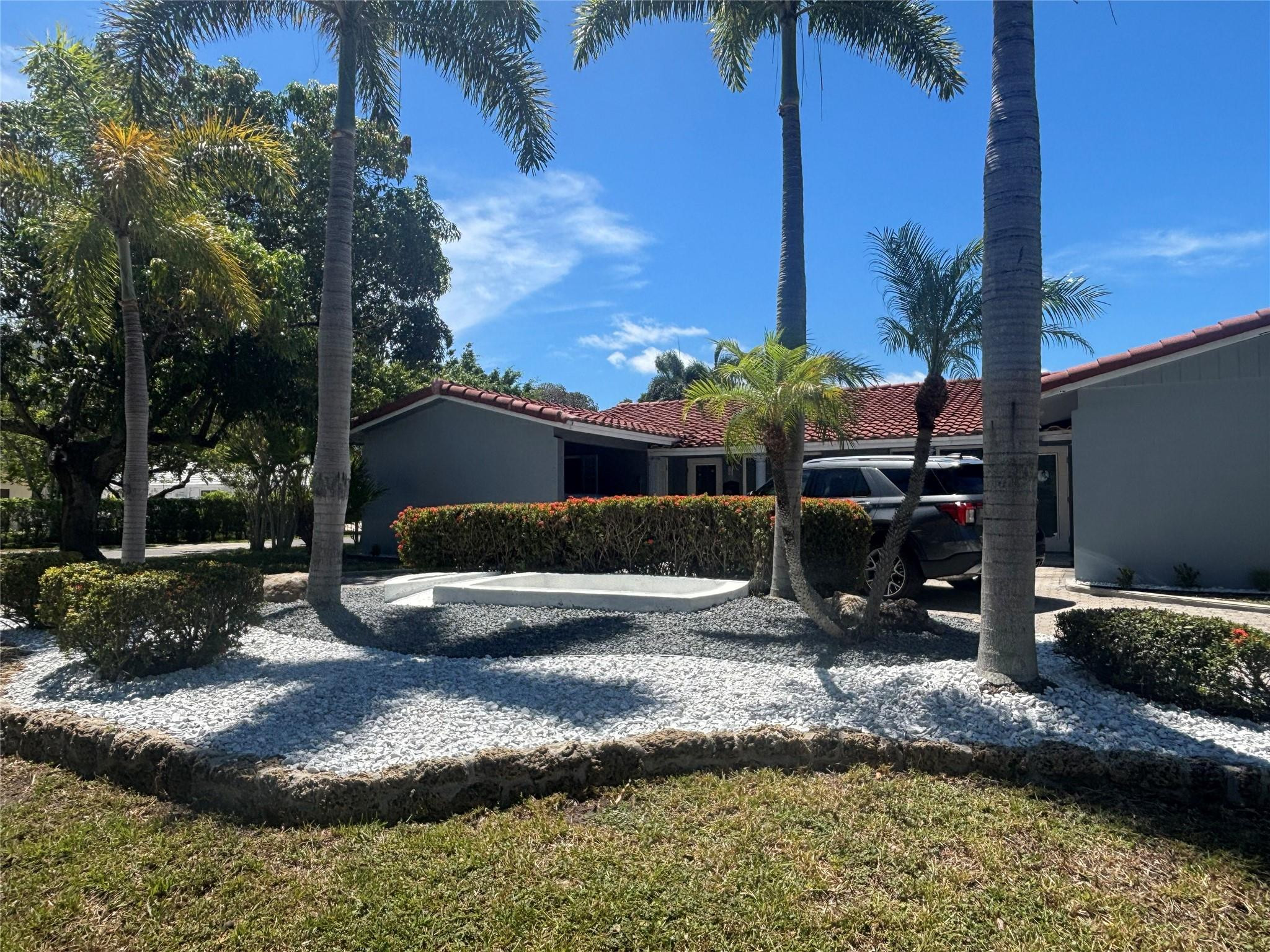 View details of listing 2820 NE 49TH Street, Fort Lauderdale, FL 33308 Fort Lauderdale with MLS#