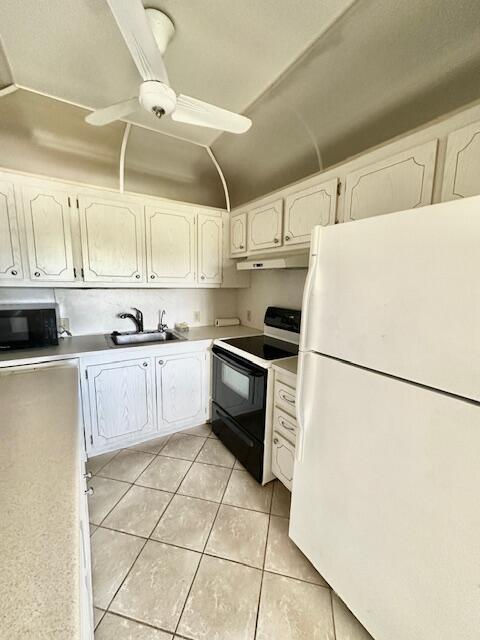 View details of listing 59 Preston B, Boca Raton, FL 33434 Boca Raton with MLS#