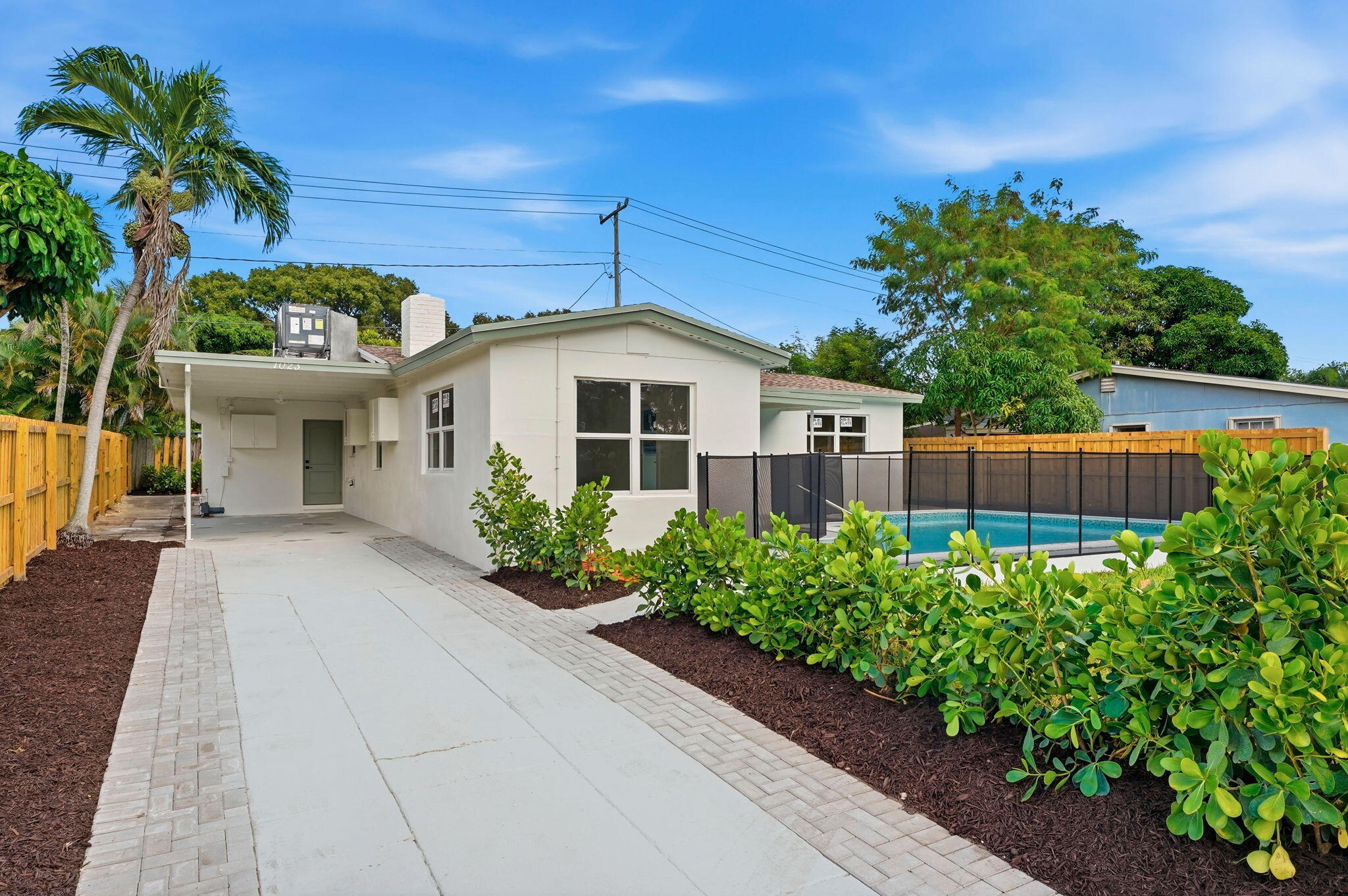 Listing  1023 Andrews Road, West Palm Beach, FL 33405, West Palm Beach, FL 33405