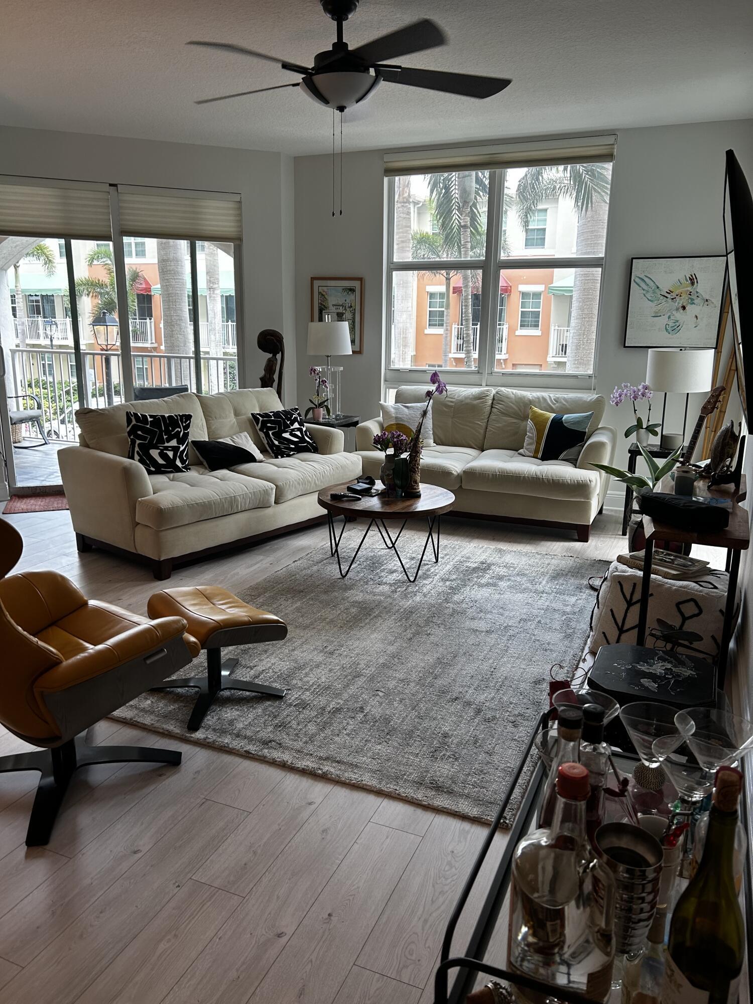 Listing  804 E WINDWARD Way 209, Lantana, FL 33462, Lantana, FL 33462