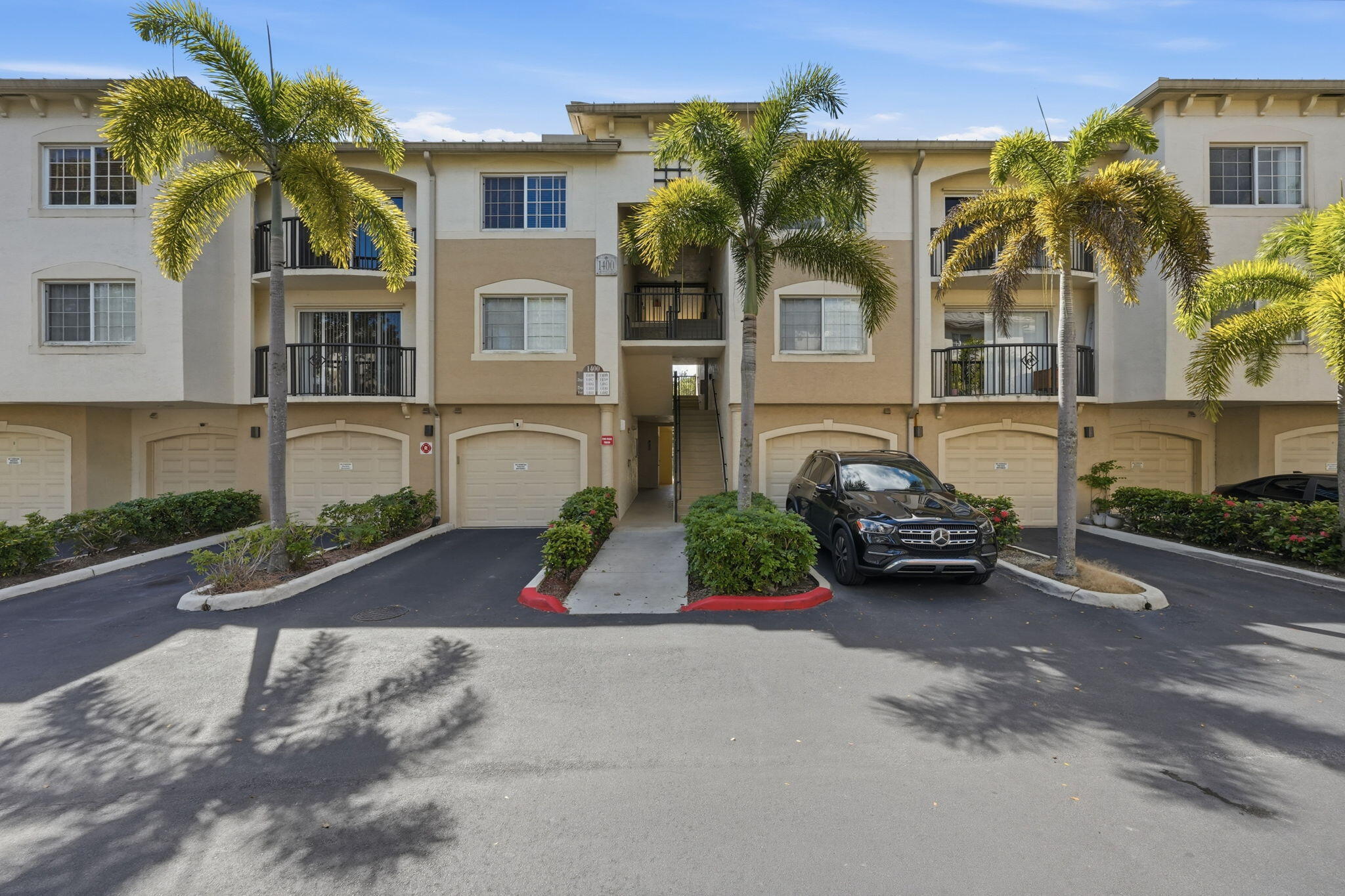 Listing  1400 CRESTWOOD Court S 1410, Royal Palm Beach, FL 33411, Royal Palm Beach, FL 33411