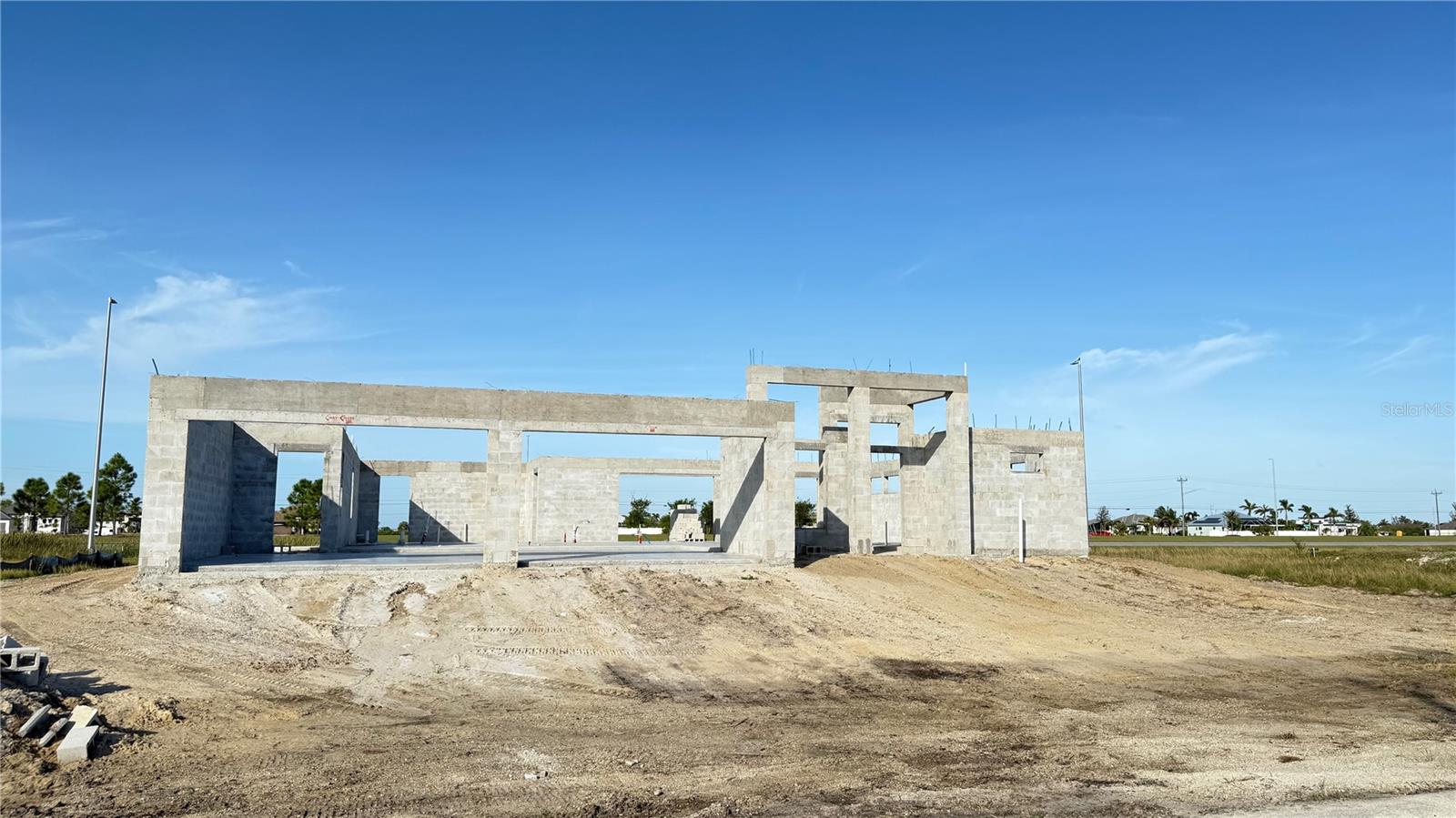 Listing C7520228 324 NW 31ST PL, CAPE CORAL, FL 33993