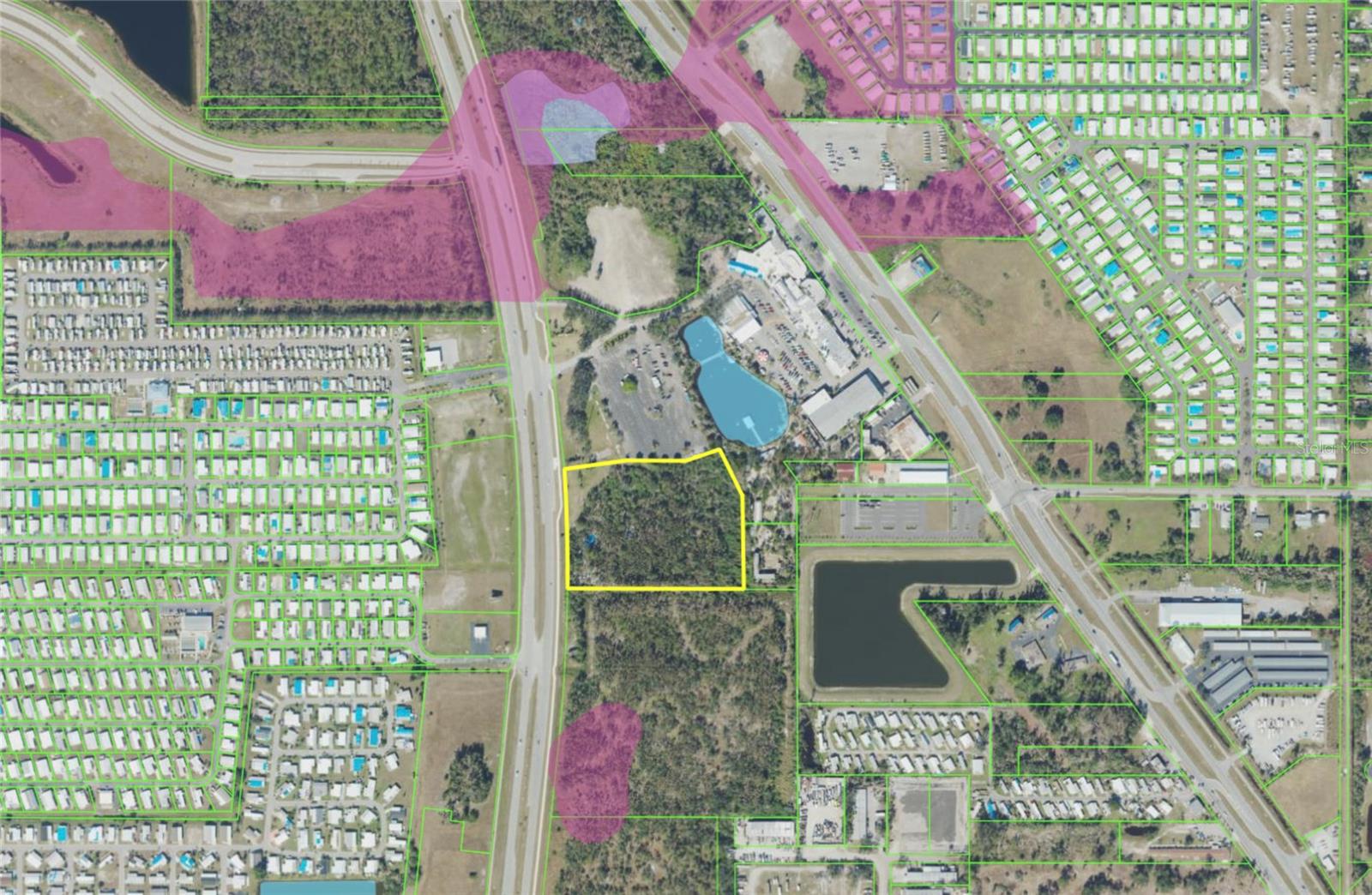 View details of listing 16450 N CLEVELAND AVE NORTH FORT MYERS with MLS# C7530678