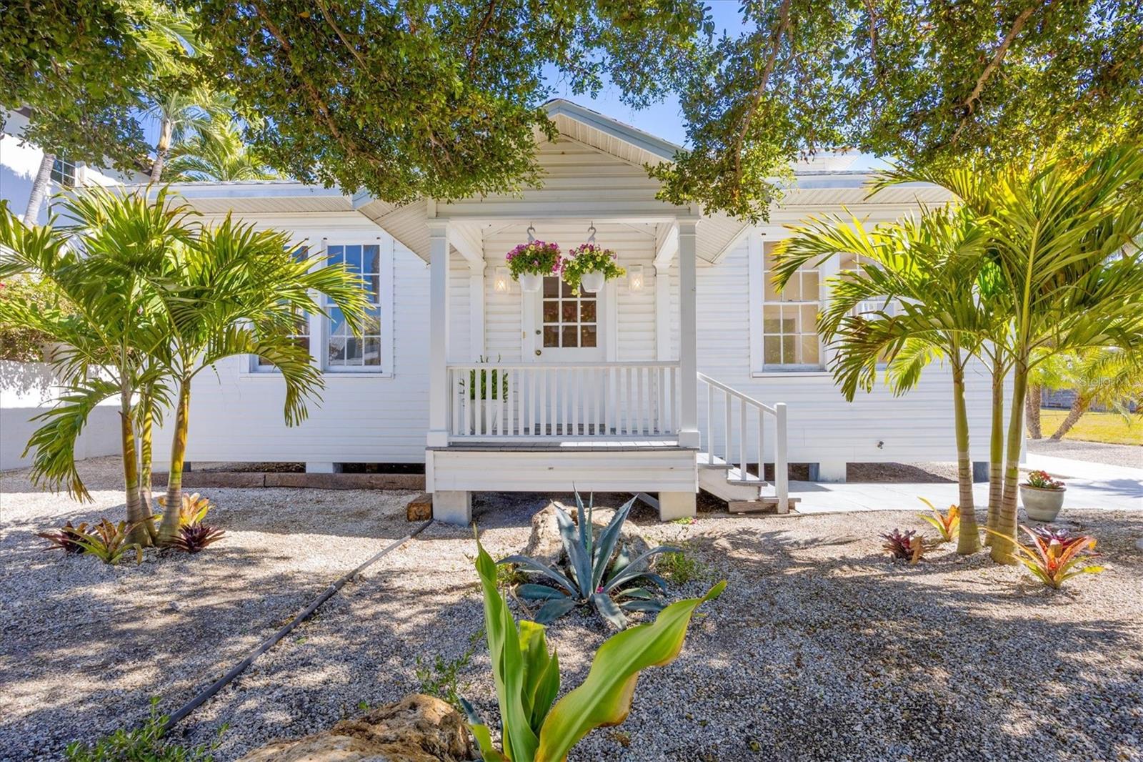 Listing D6146072 260 GILCHRIST AVE, BOCA GRANDE, FL 33921