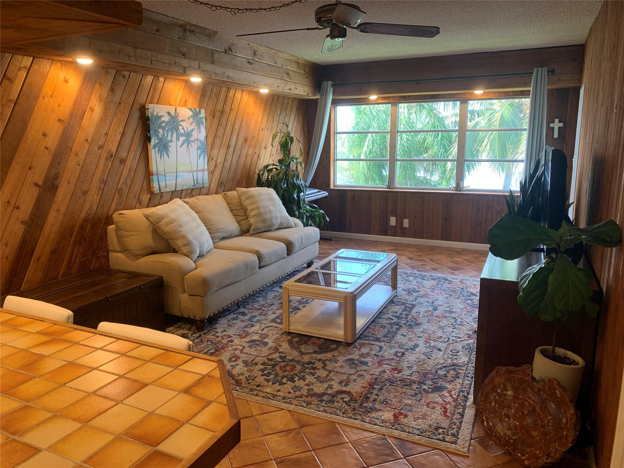 View details of listing 4311 Crystal Lake Drive 314, Deerfield Beach, FL 33064 Deerfield Beach with MLS#
