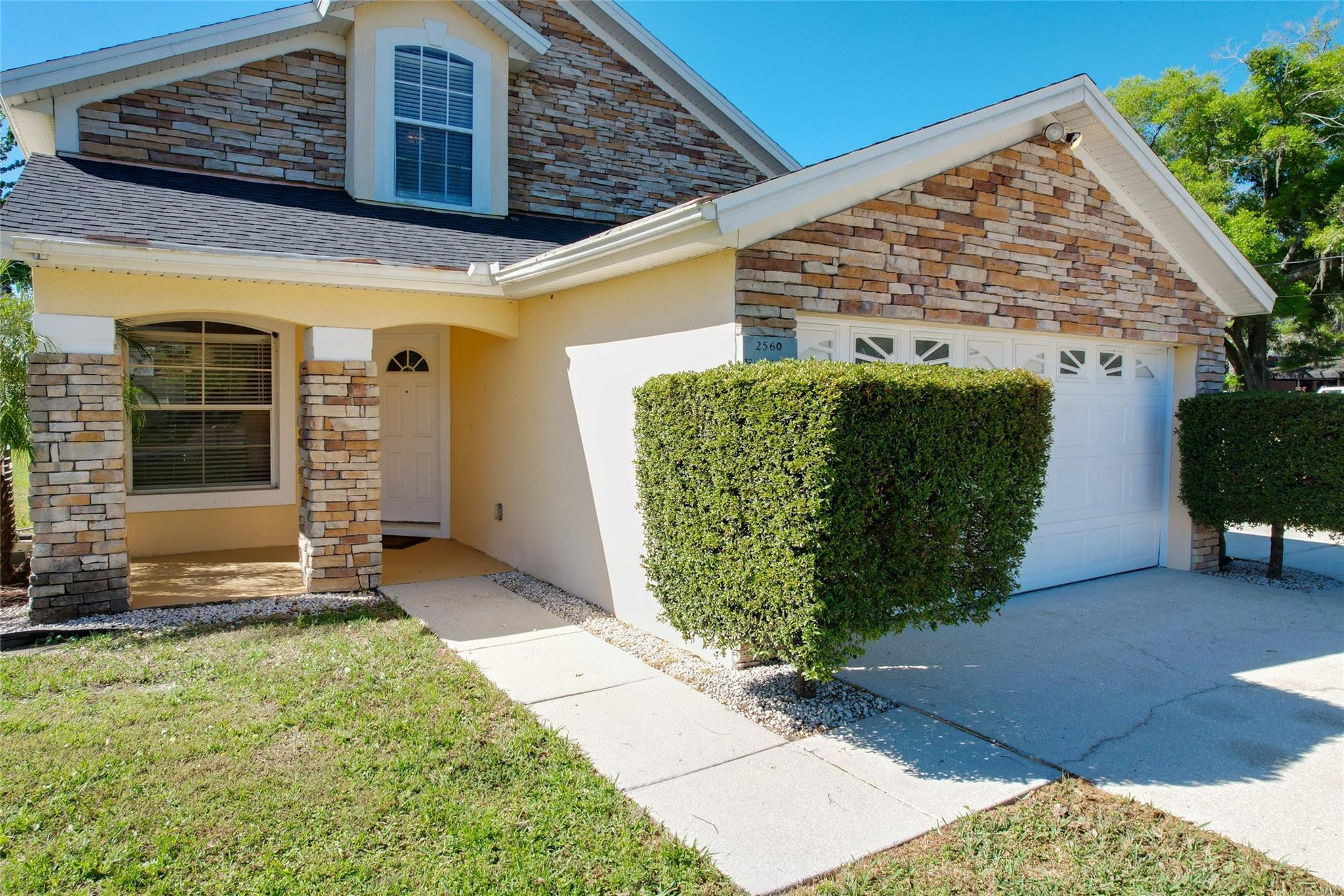 View details of listing 2560 Franklin Avenue, Winter Park, FL 32789 Winter Park with MLS# 