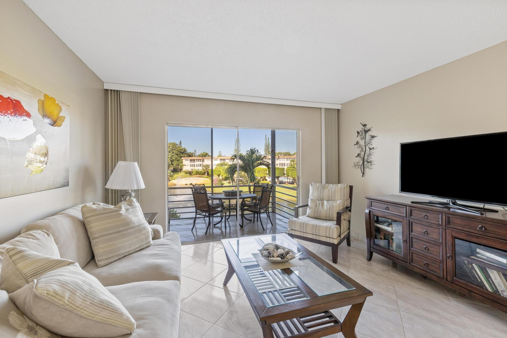 Listing  3501 NW 47th Avenue 505, Lauderdale Lakes, FL 33319, Lauderdale Lakes, FL 33319