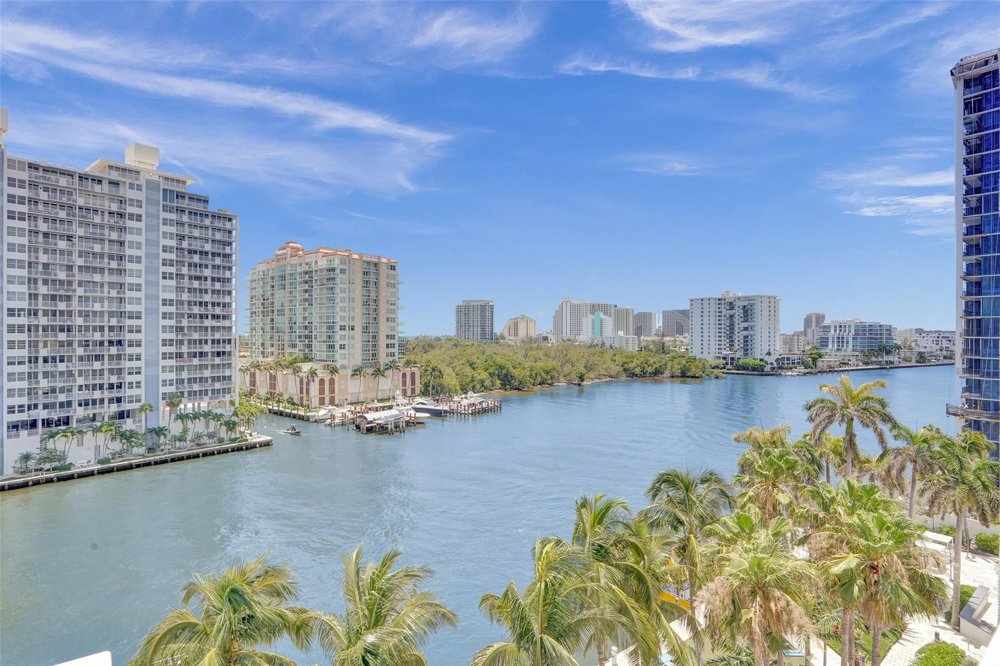 View details of listing 2670 E Sunrise Boulevard 726, Fort Lauderdale, FL 33304 Fort Lauderdale with MLS# 