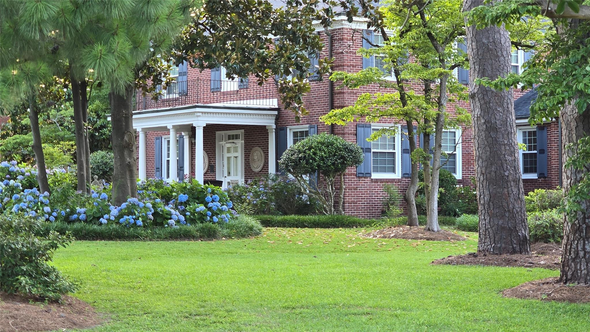View details of listing 310 Woodland Drive, NC with MLS#
