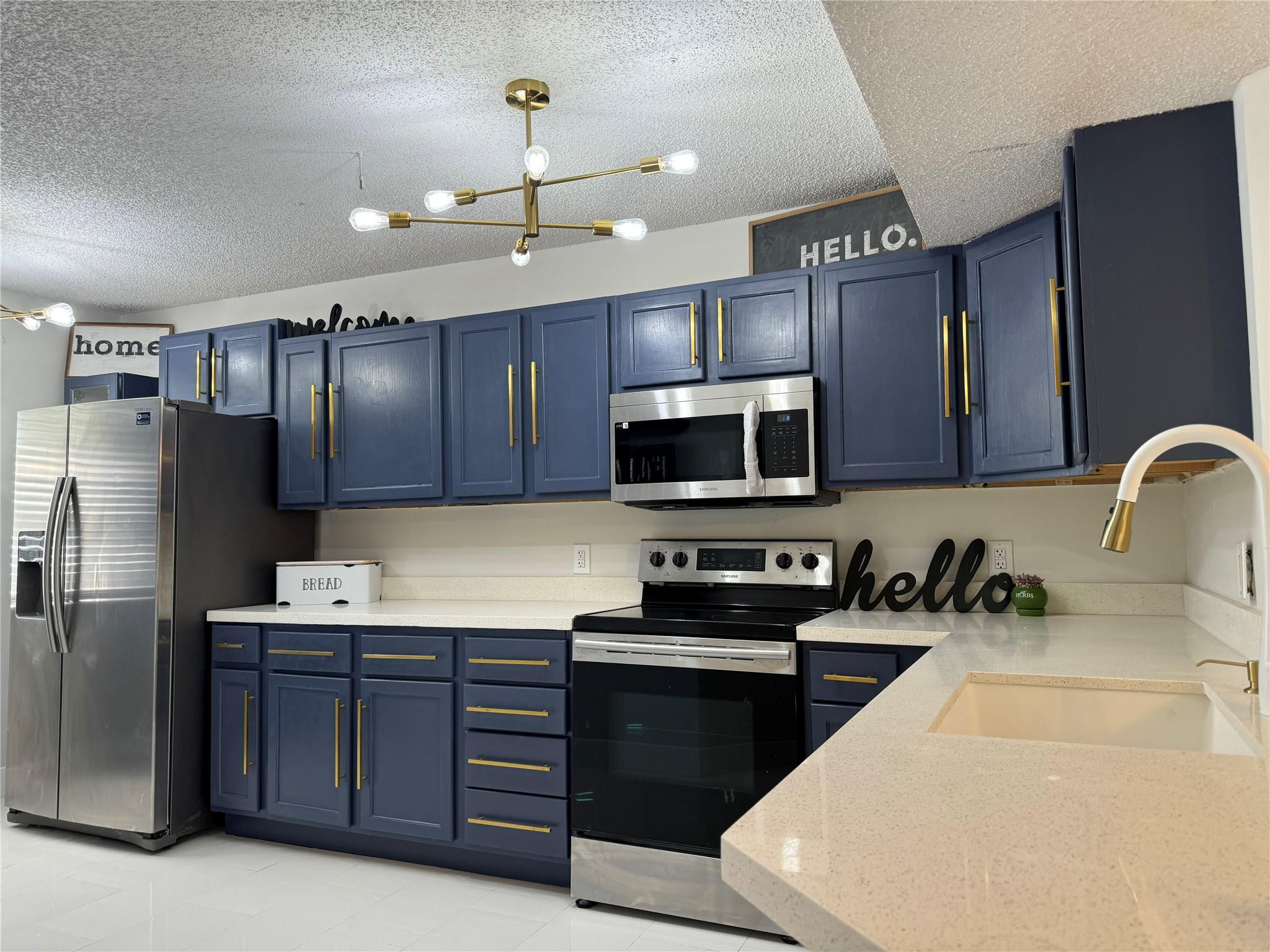 Listing  8891 Wiles Road 208, Coral Springs, FL 33067, Coral Springs, FL 33067
