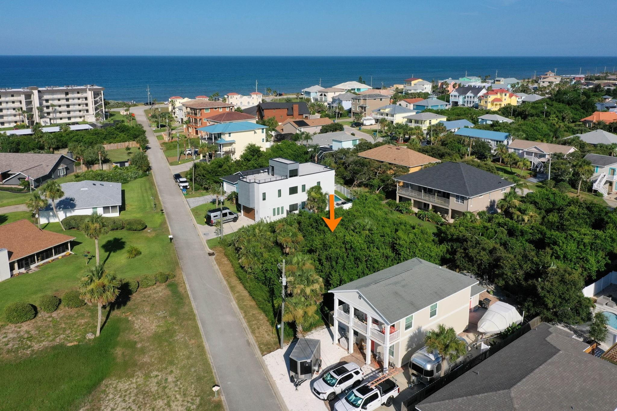 View details of listing 122 Via Madrid, Ormond Beach, FL 32176 Ormond Beach with MLS# 