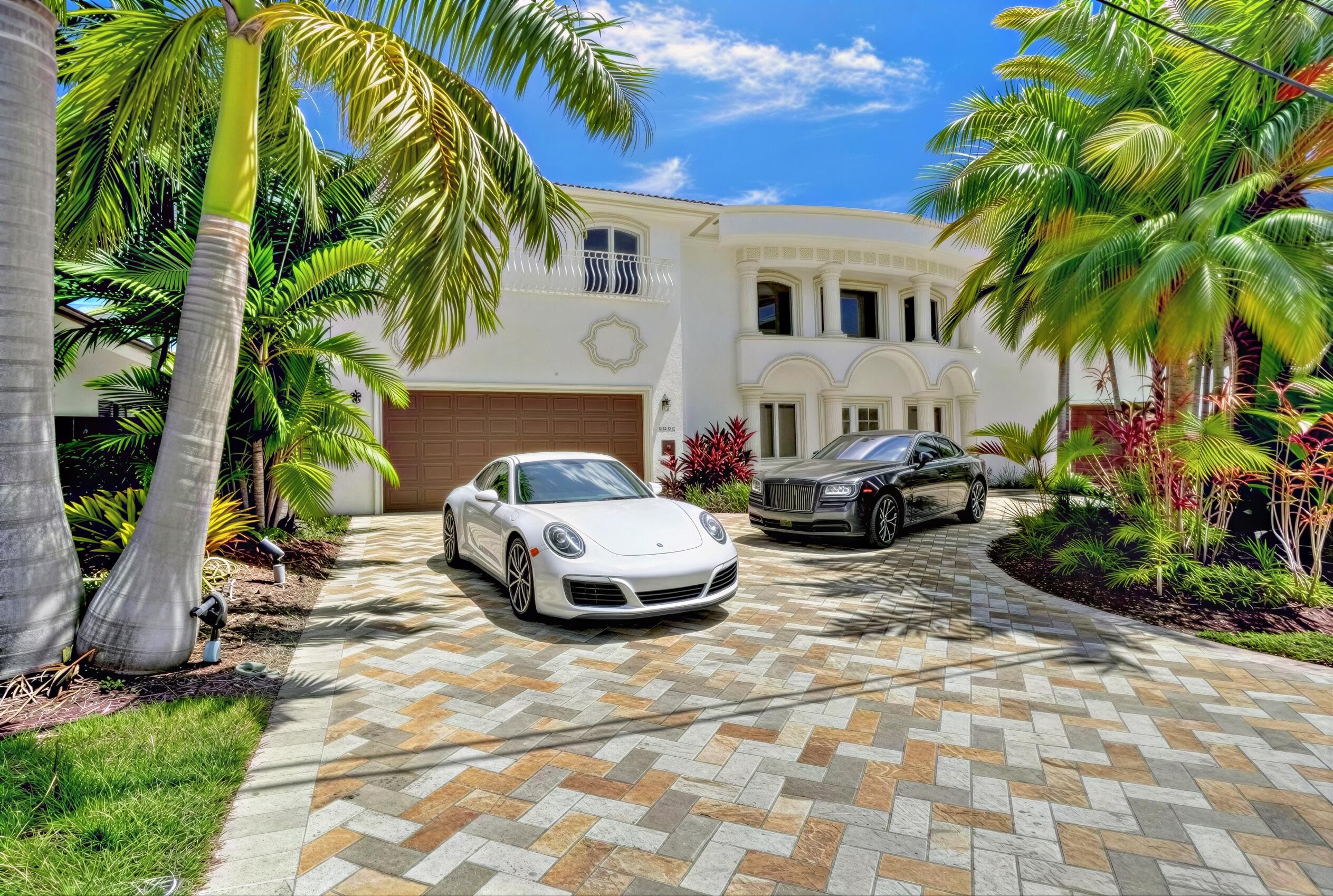 View details of listing 3061 NE 43rd Street, Fort Lauderdale, FL 33308 Fort Lauderdale with MLS# 