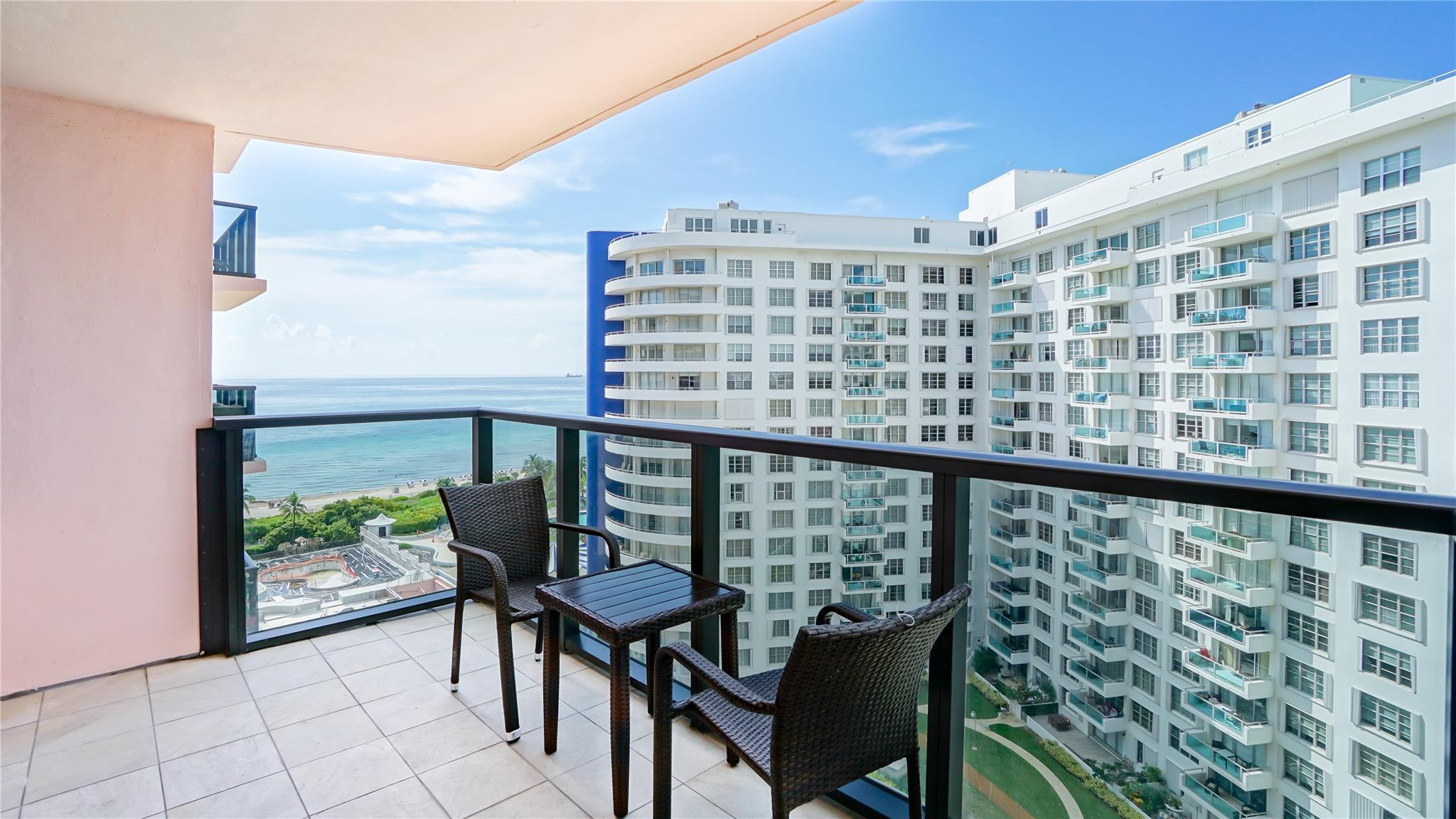View details of listing 5225 Collins Avenue 1417, Miami Beach, FL 33140 Miami Beach with MLS#