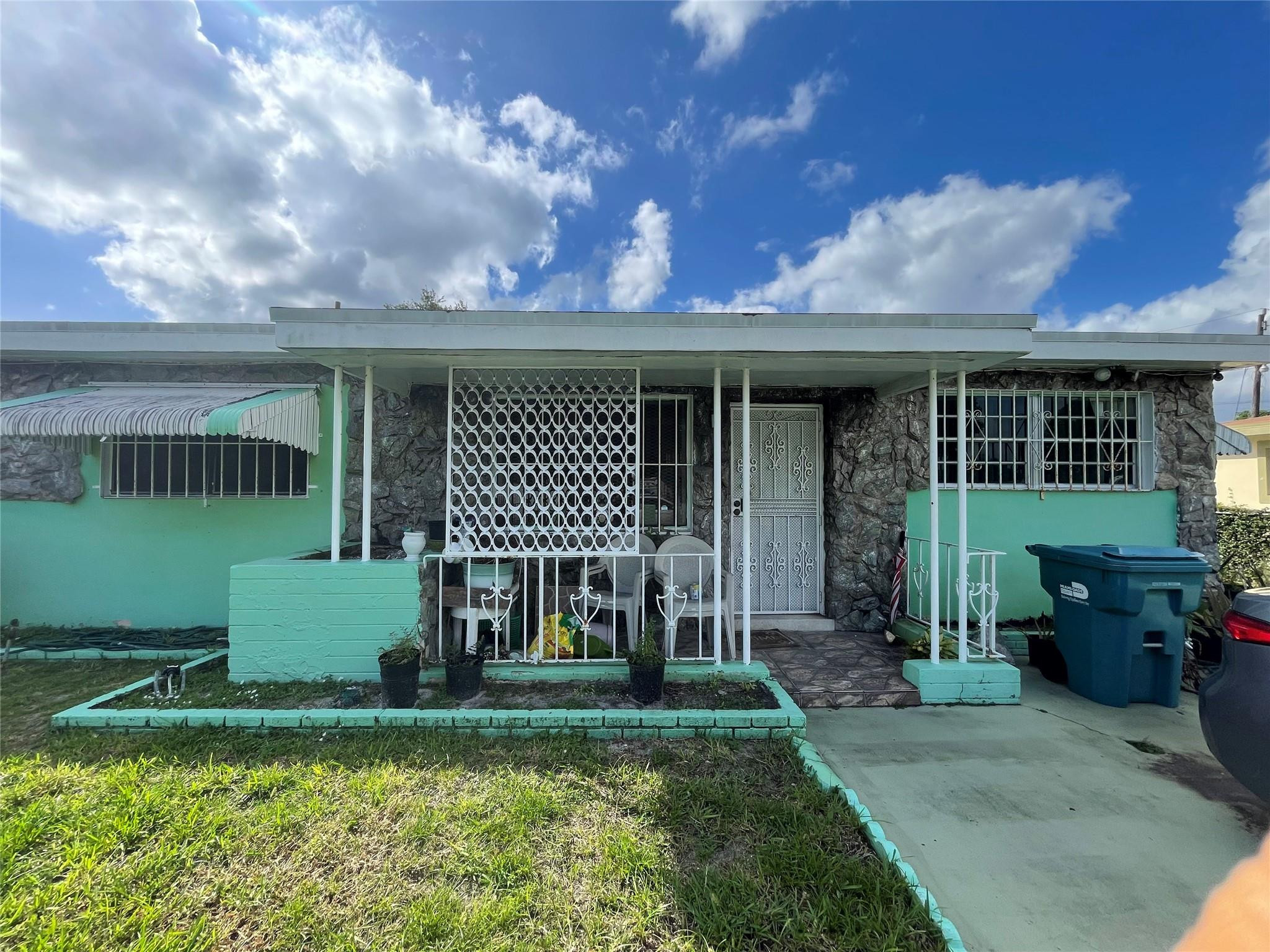 View details of listing 17140 NW 31st Avenue, Miami Gardens, FL 33056 Miami Gardens with MLS#