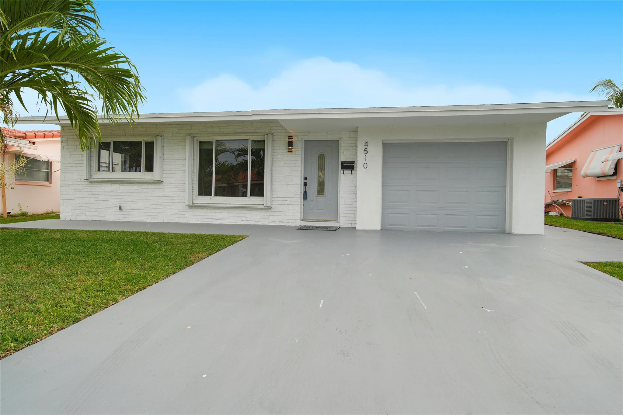 View details of listing 4510 NW 49th Drive, Tamarac, FL 33319 Tamarac with MLS#