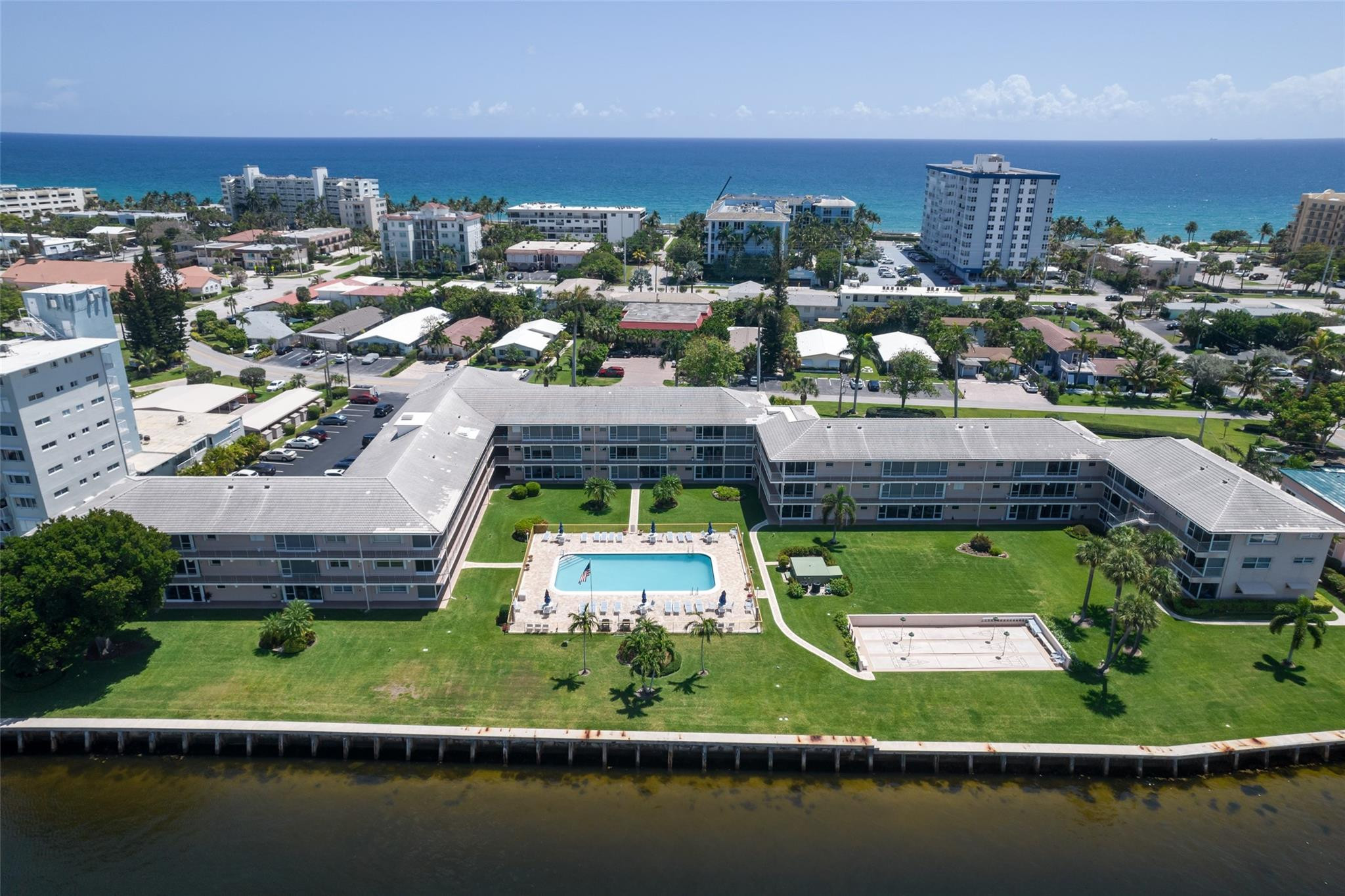 View details of listing 745 SE 19th Avenue 138, Deerfield Beach, FL 33441 Deerfield Beach with MLS#
