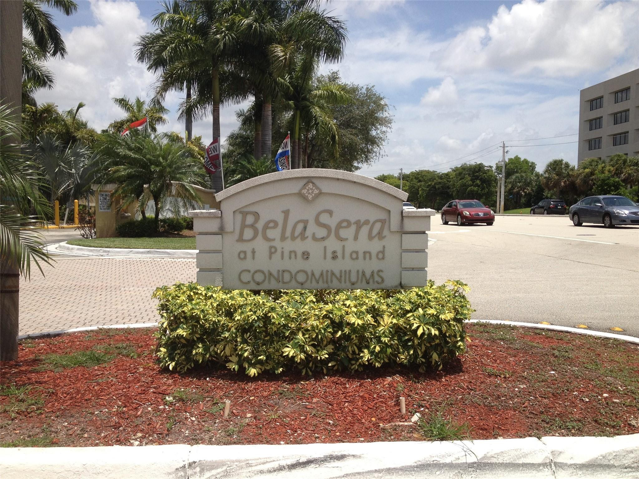 View details of listing Plantation with MLS#