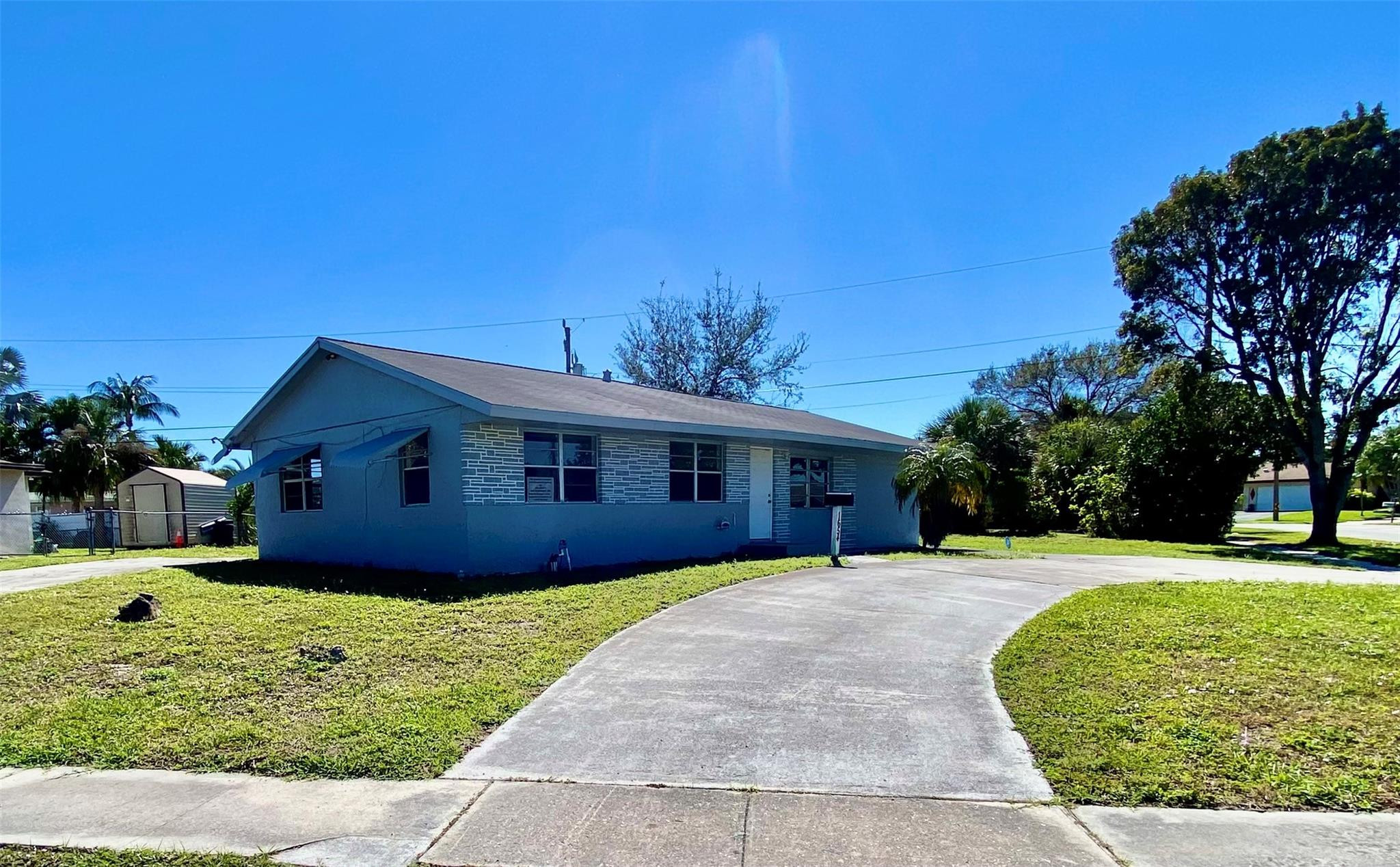 View details of listing 1654 43rd Street, West Palm Beach, FL 33407 West Palm Beach with MLS#