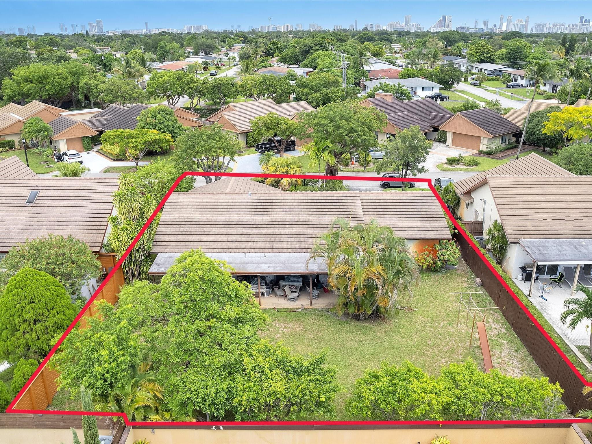 View details of listing 20100 NE 10th Place Way, Miami, FL 33179 Miami with MLS#