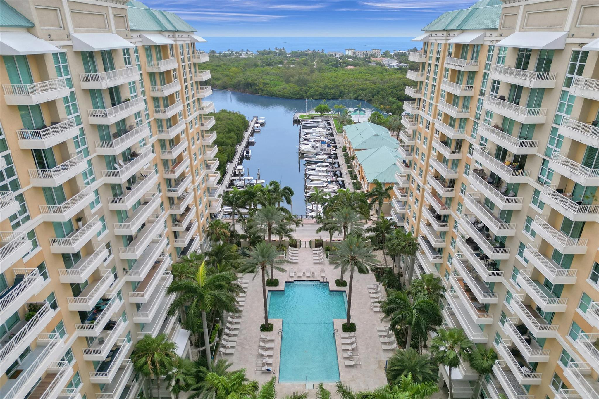 View details of listing 700 E Boynton Beach Boulevard 406, Boynton Beach, FL 33435 Boynton Beach with MLS# 