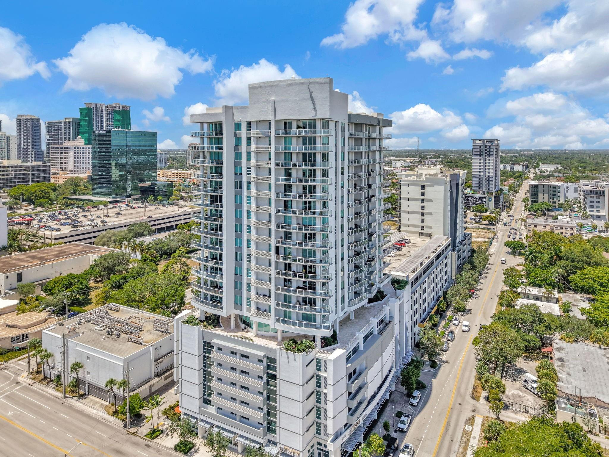 View details of listing 315 NE 3rd Avenue 1008, Fort Lauderdale, FL 33301 Fort Lauderdale with MLS#