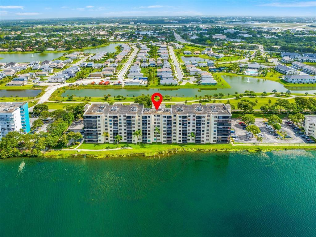 View details of listing 105 Lake Emerald Drive 711, Oakland Park, FL 33309 Oakland Park with MLS# 