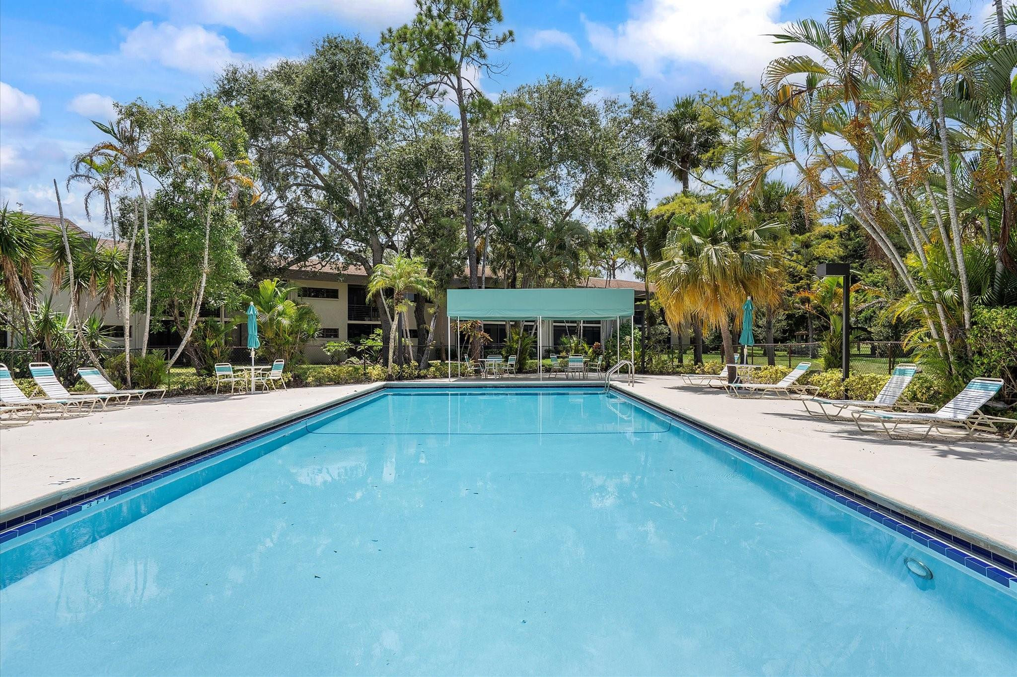 View details of listing 7547 NW 79th Avenue 111, Tamarac, FL 33321 Tamarac with MLS#