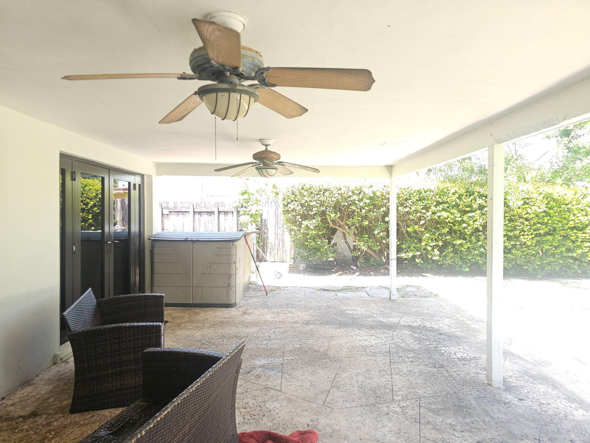 View details of listing Plantation with MLS#