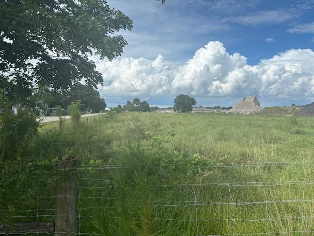 View details of listing 1202 NW 8th Avenue, Okeechobee, FL 34972 Okeechobee with MLS#