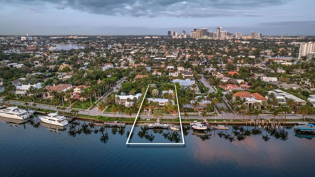 View details of listing 615 Idlewyld Drive, Fort Lauderdale, FL 33301 Fort Lauderdale with MLS#