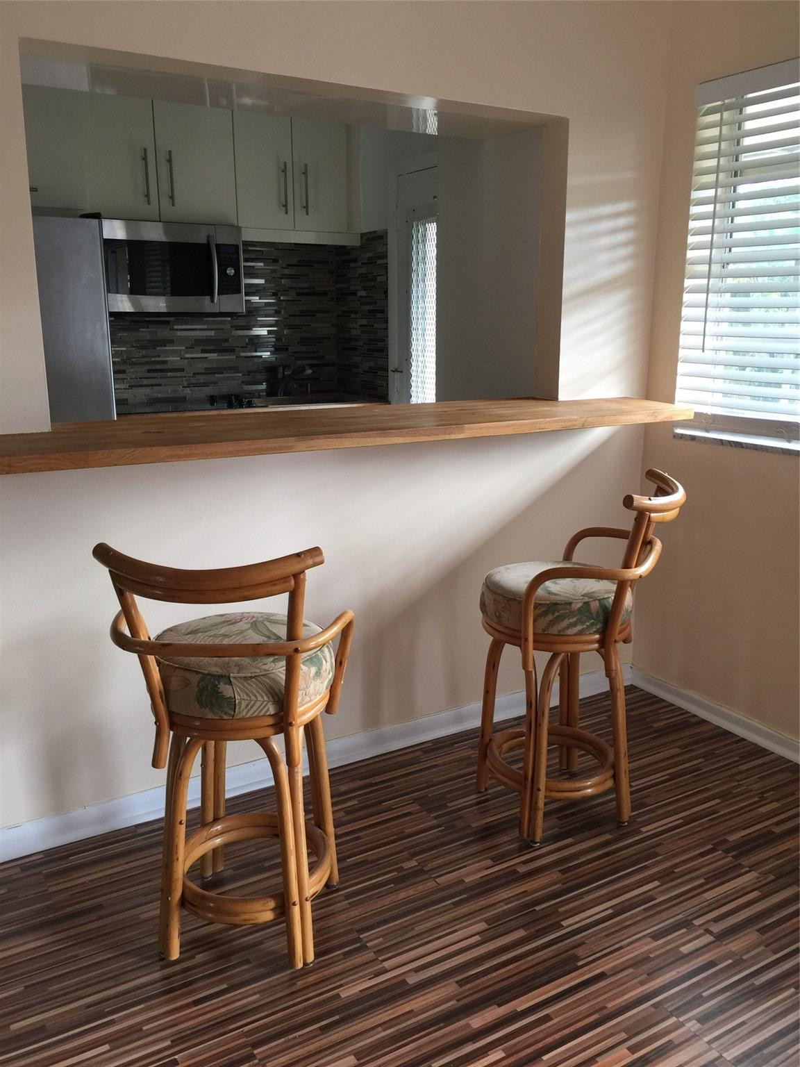 Listing  1431 S 14th Avenue 213, Hollywood, FL 33020, Hollywood, FL 33020