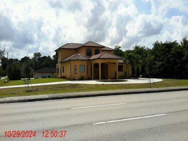 View details of listing 1641 NW 114th Avenue, Plantation, FL 33323 Plantation with MLS# 