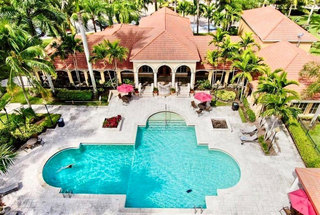 View details of listing 4101 San Marino Boulevard 108, West Palm Beach, FL 33409 West Palm Beach with MLS#
