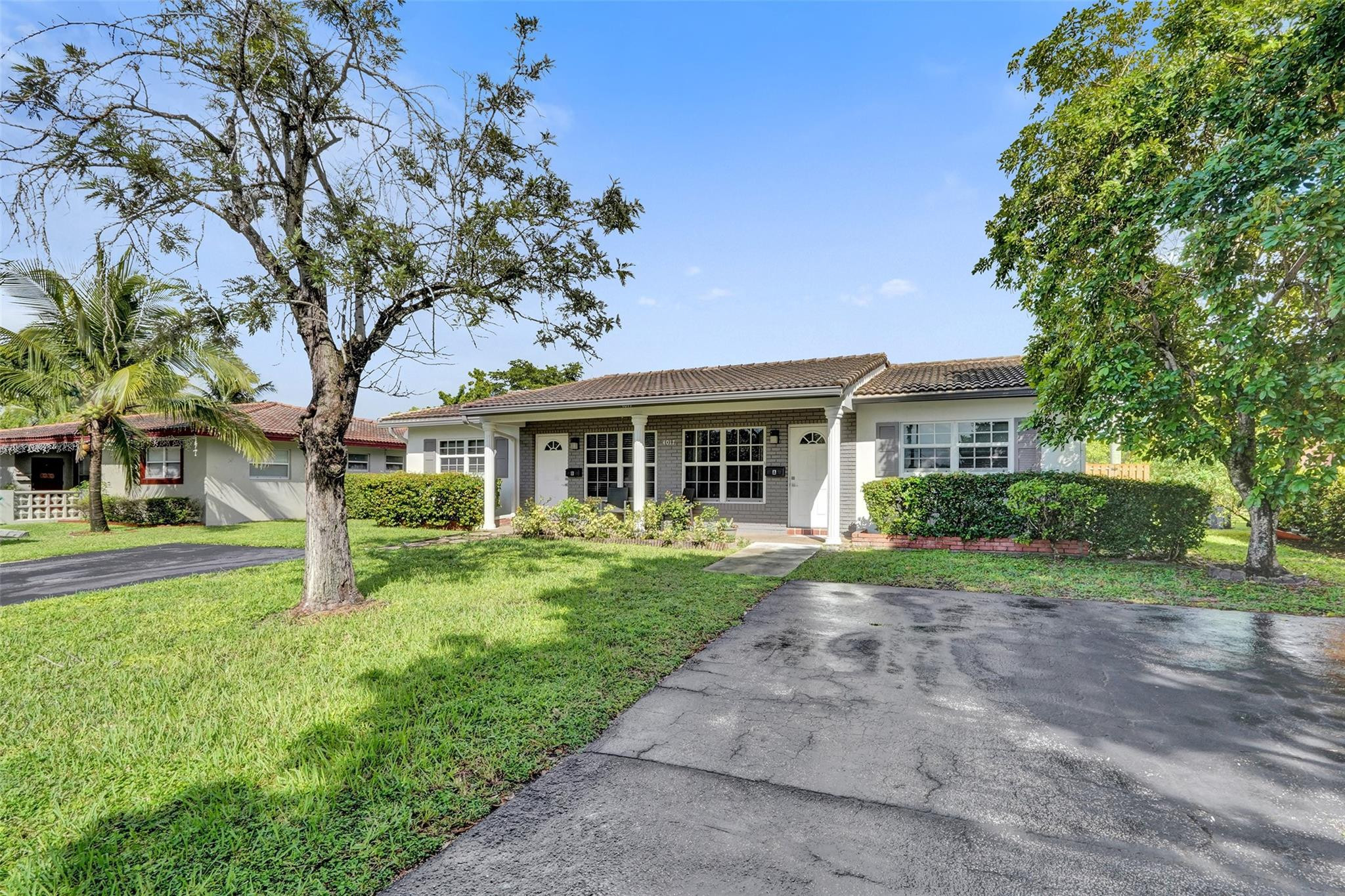 View details of listing 4017 Woodside Drive, Coral Springs, FL 33065 Coral Springs with MLS# 