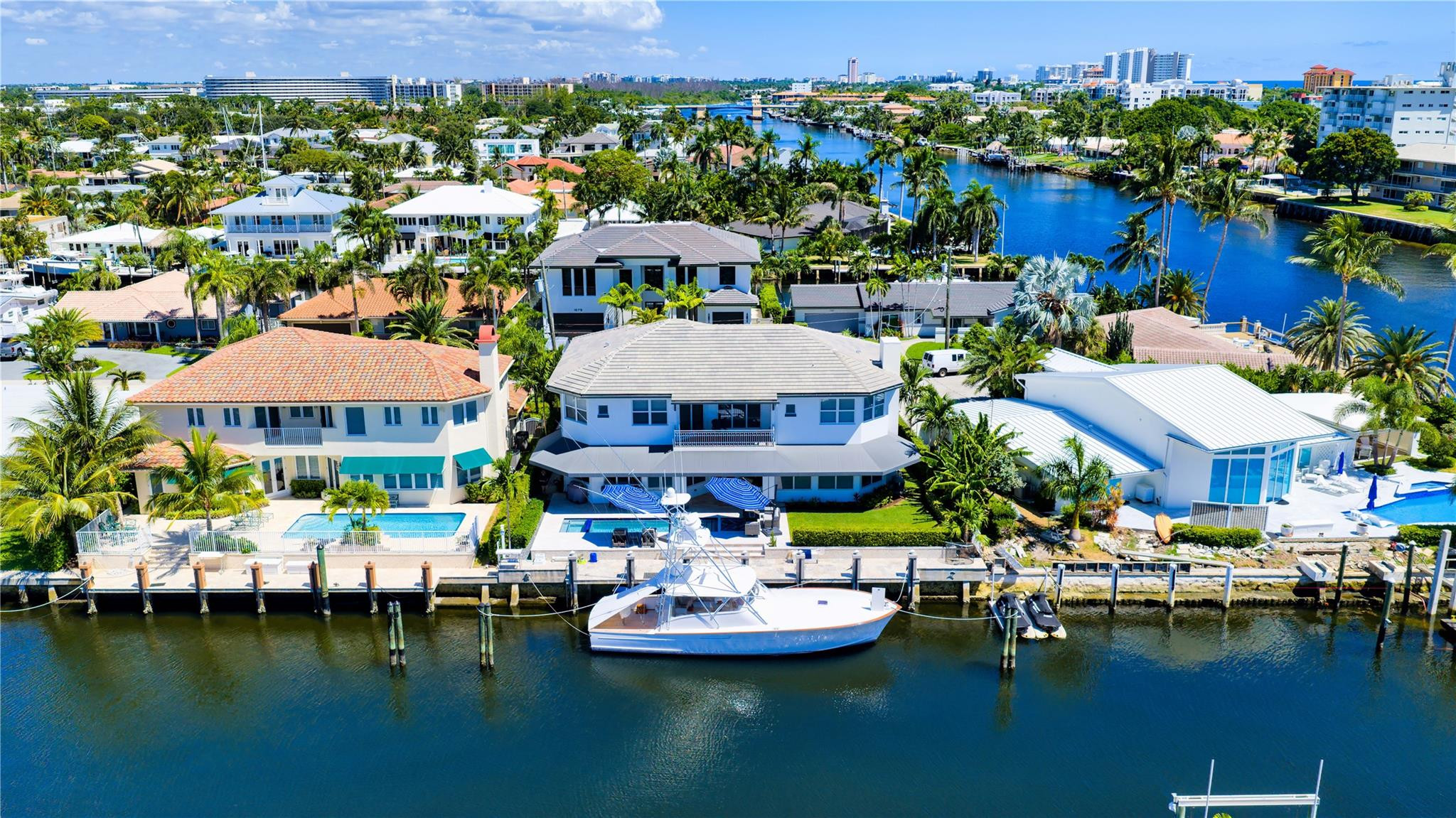 View details of listing 1580 SE 8th Street, Deerfield Beach, FL 33441 Deerfield Beach with MLS#