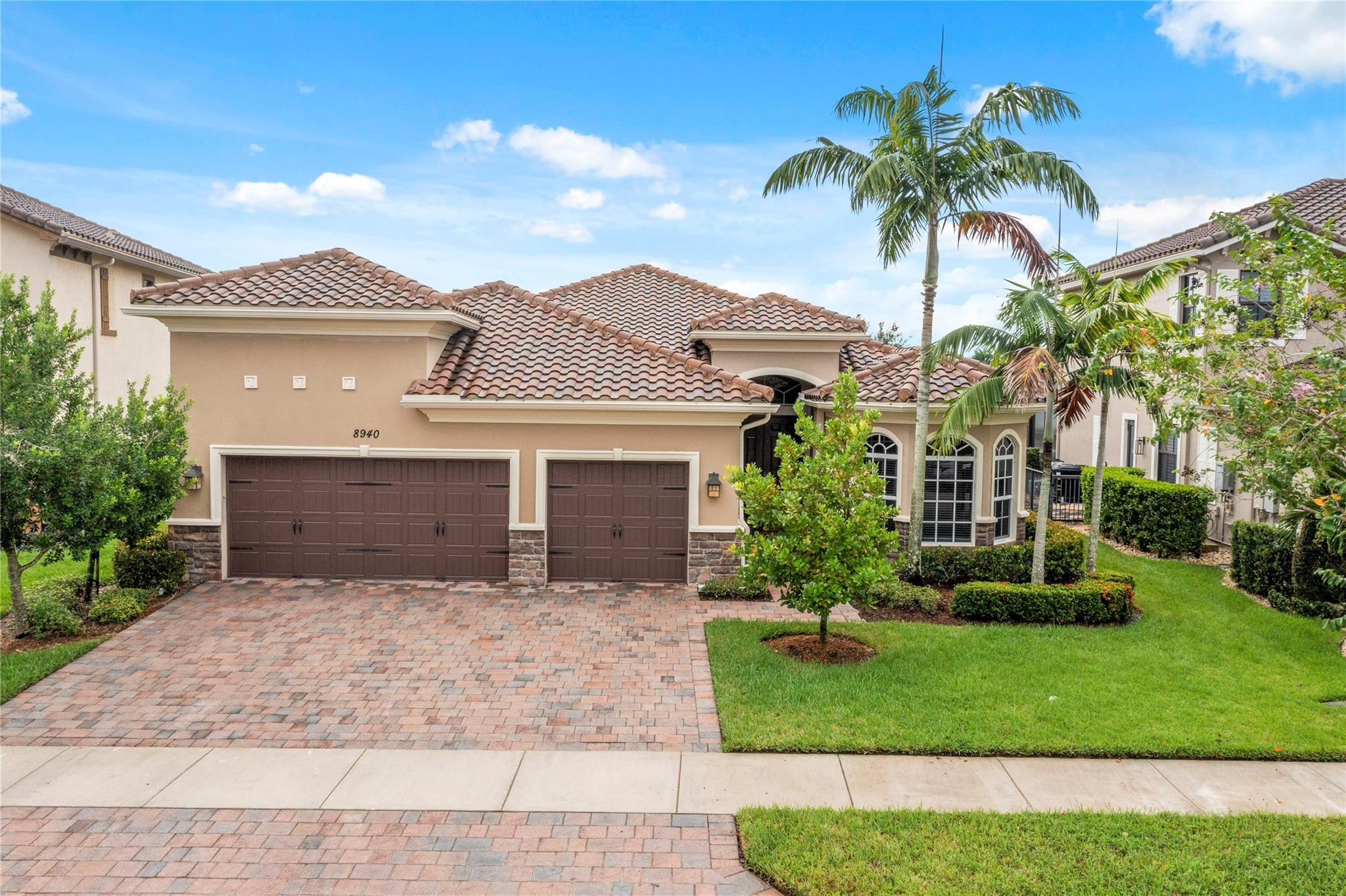 Listing  8940 Edgewater Place, Parkland, FL 33076, Parkland, FL 33076