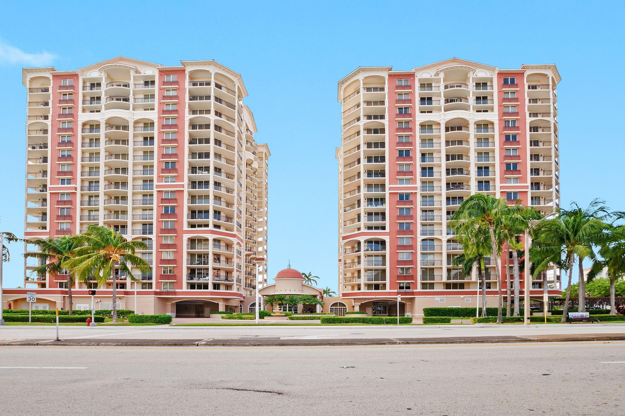 View details of listing 2011 N Ocean Boulevard 206, Fort Lauderdale, FL 33305 Fort Lauderdale with MLS#