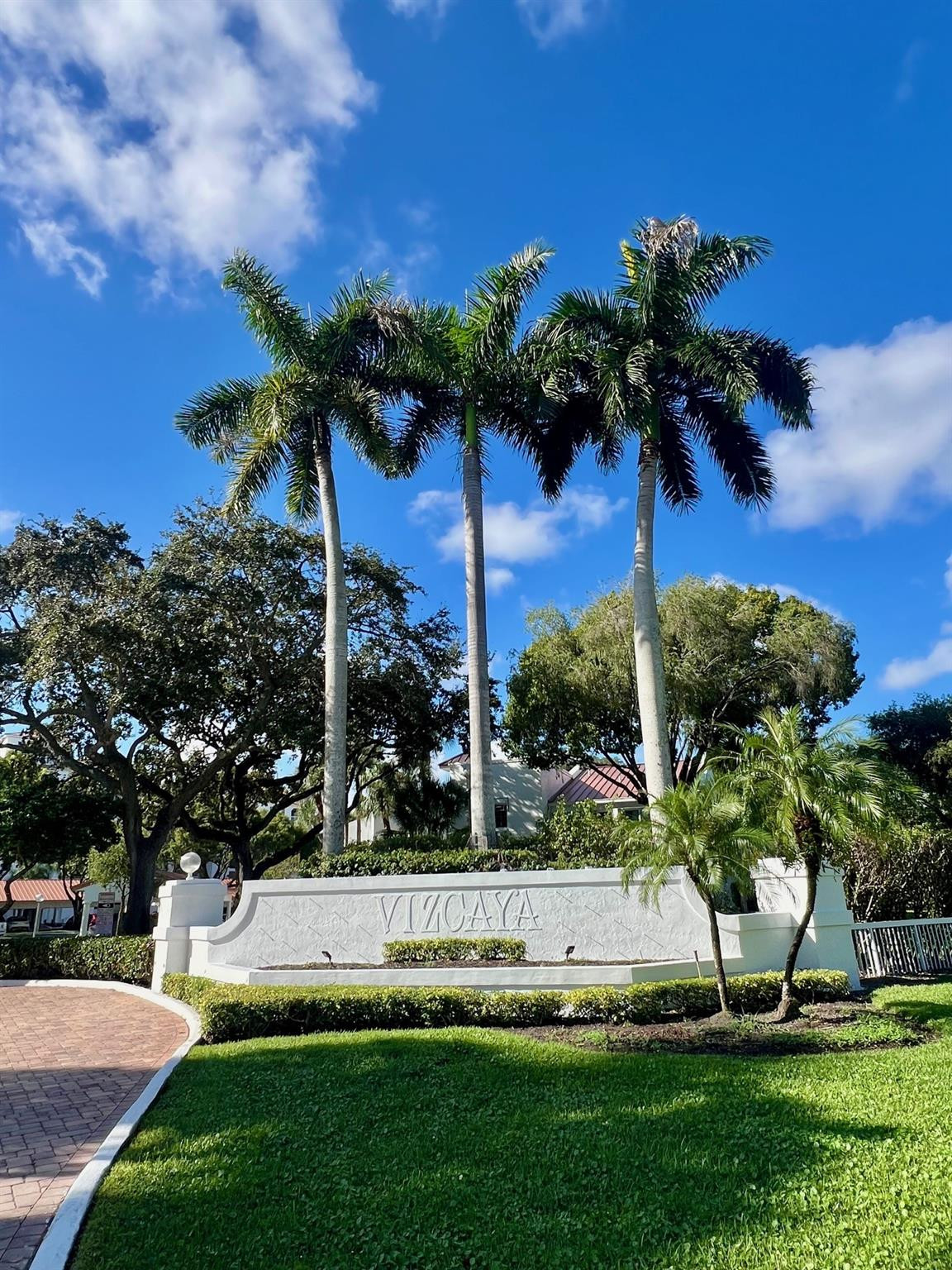 View details of listing 4126 W Palm Aire Drive 262d, Pompano Beach, FL 33069 Pompano Beach with MLS#