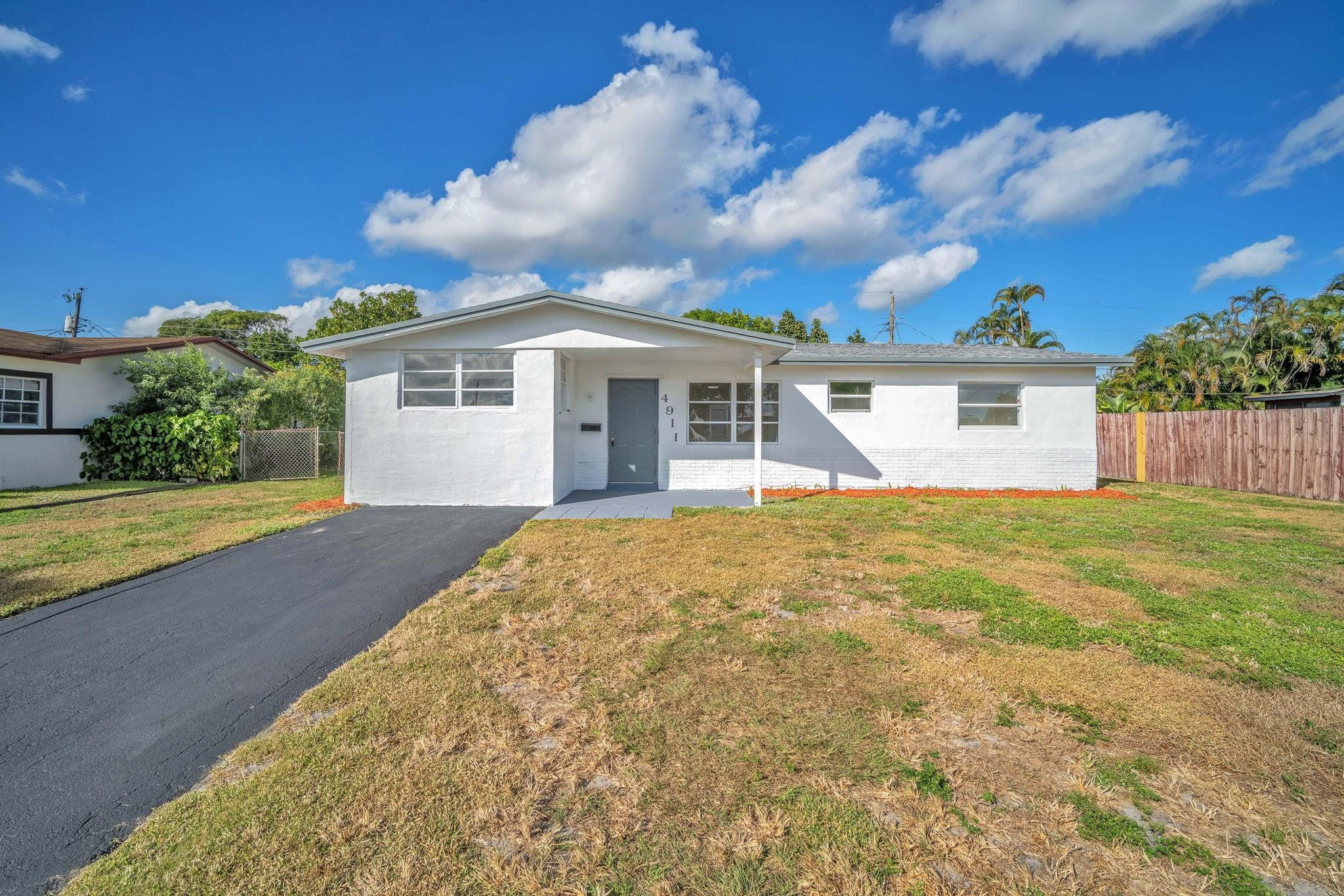 View details of listing 4911 NW 16th Street, Lauderhill, FL 33313 Lauderhill with MLS# 