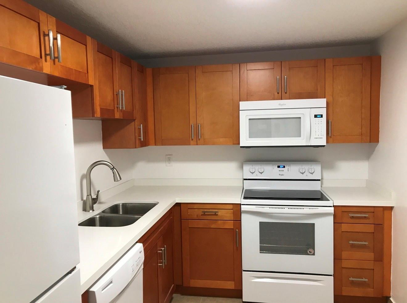 View details of listing 4394 NW 9th Avenue 21-3a, Deerfield Beach, FL 33064 Deerfield Beach with MLS# 