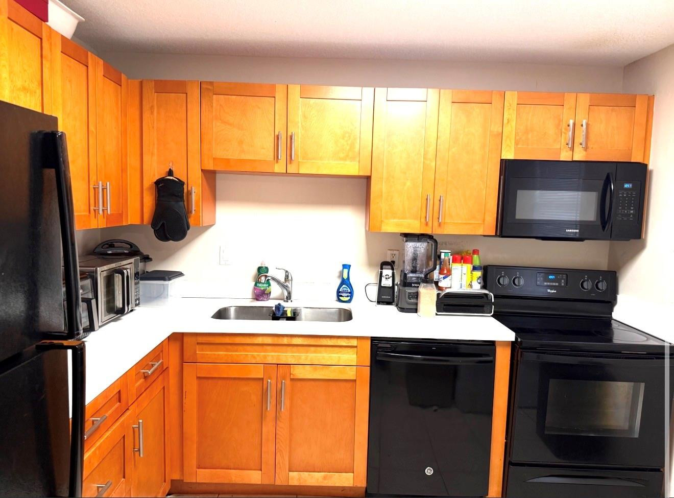 View details of listing 5515 Lakewood Circle 125, Pompano Beach, FL 33063 Pompano Beach with MLS#
