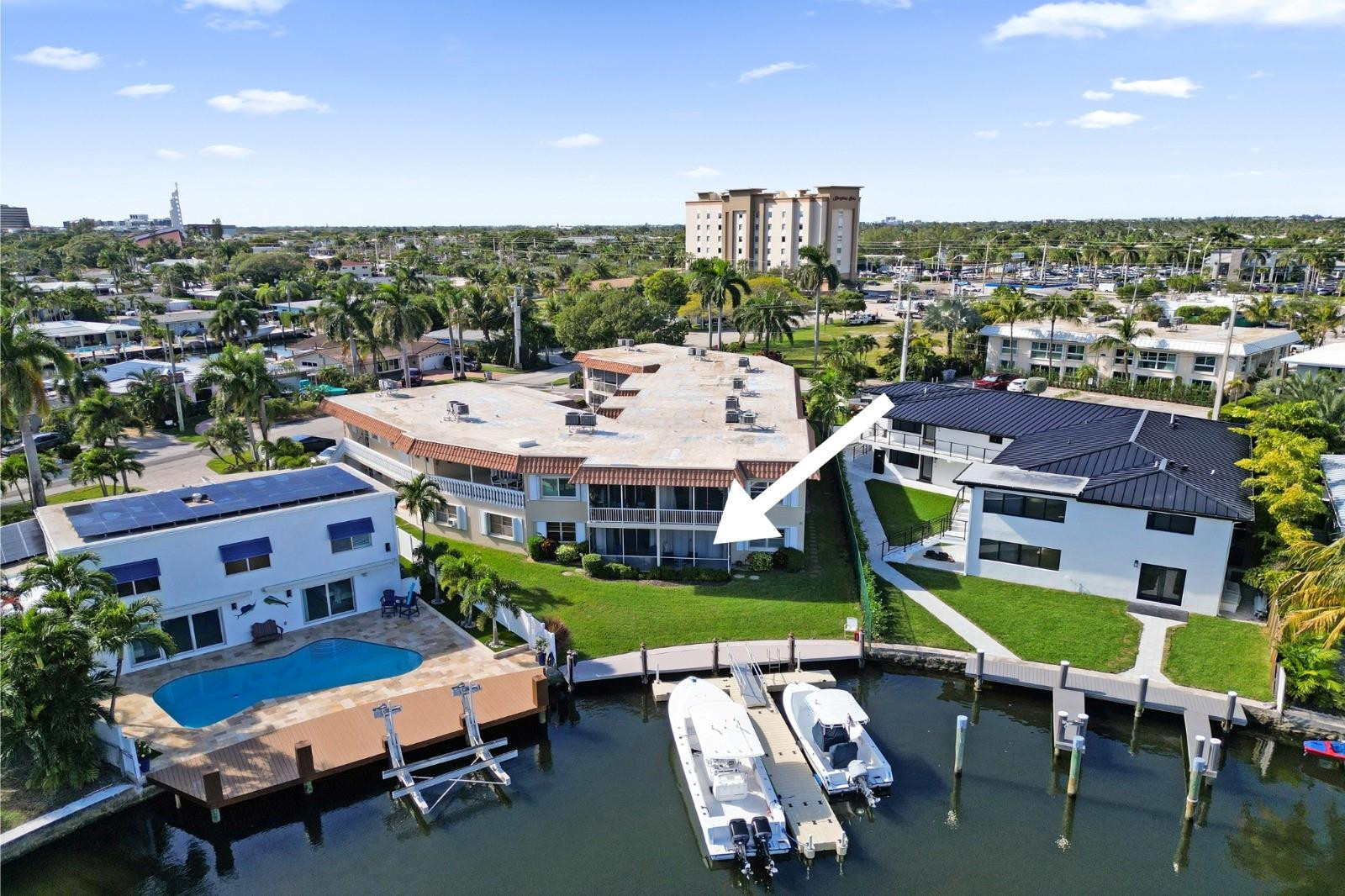 View details of listing 2201 SE 9th Street 106, Pompano Beach, FL 33062 Pompano Beach with MLS# 